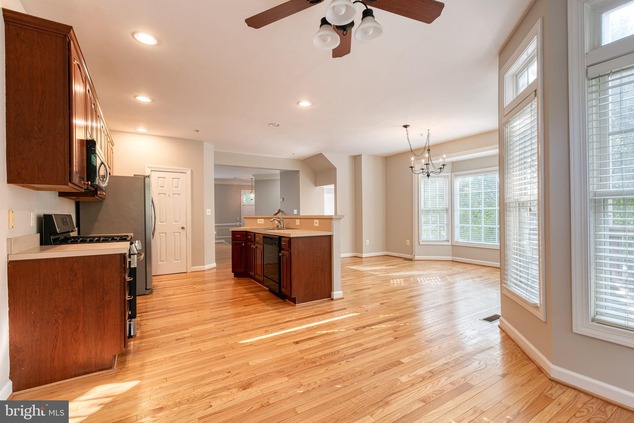 WAVERLY WOODS - Residential Lease