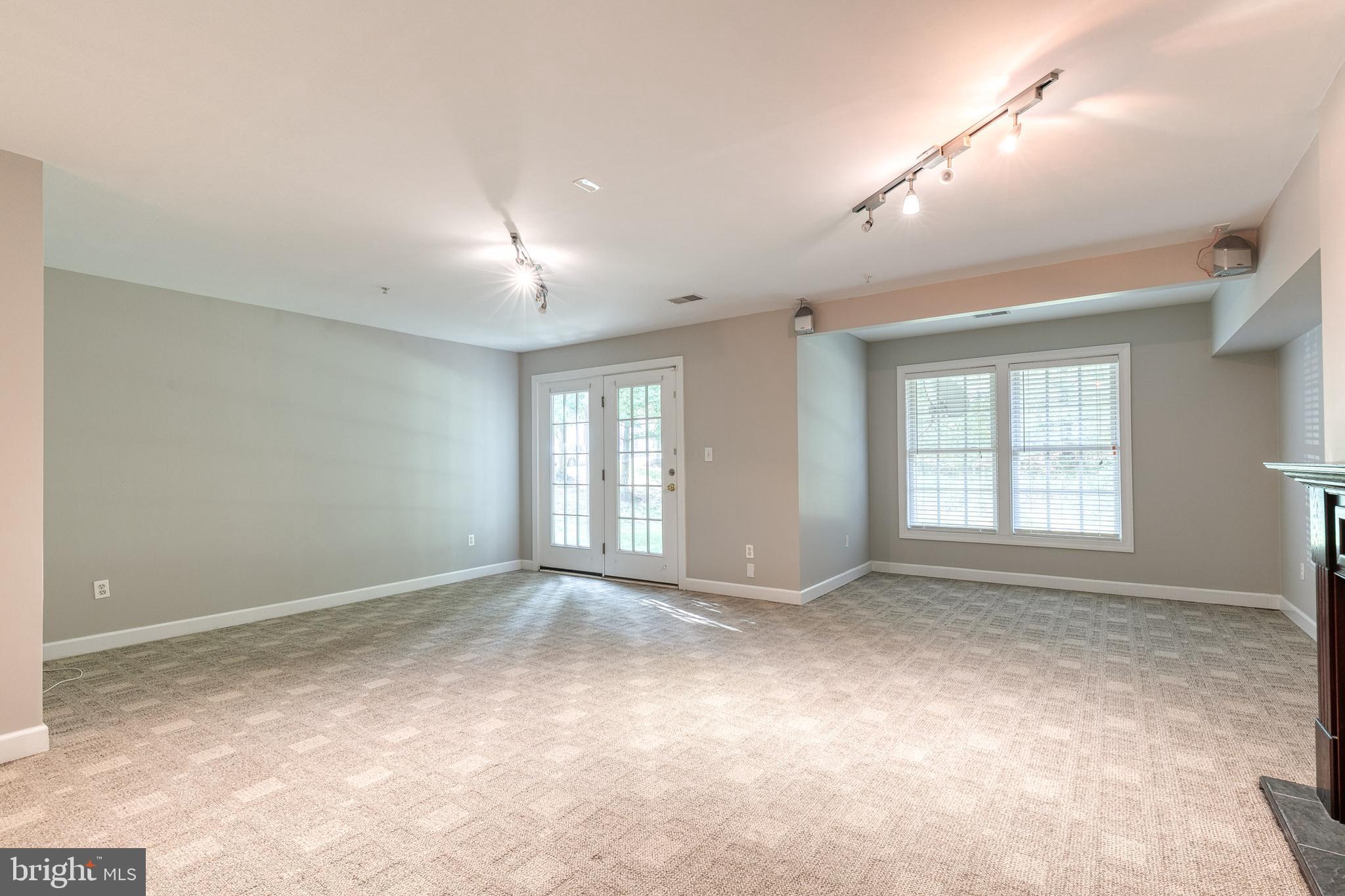 WAVERLY WOODS - Residential Lease