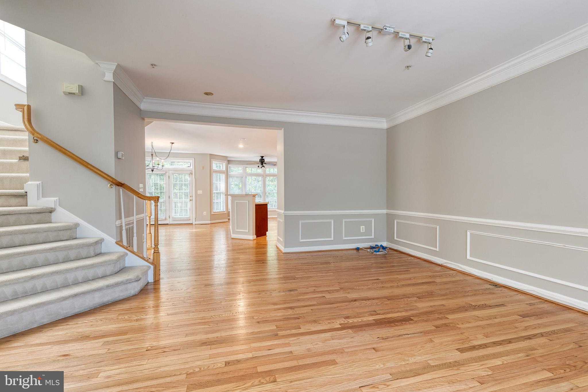 WAVERLY WOODS - Residential Lease