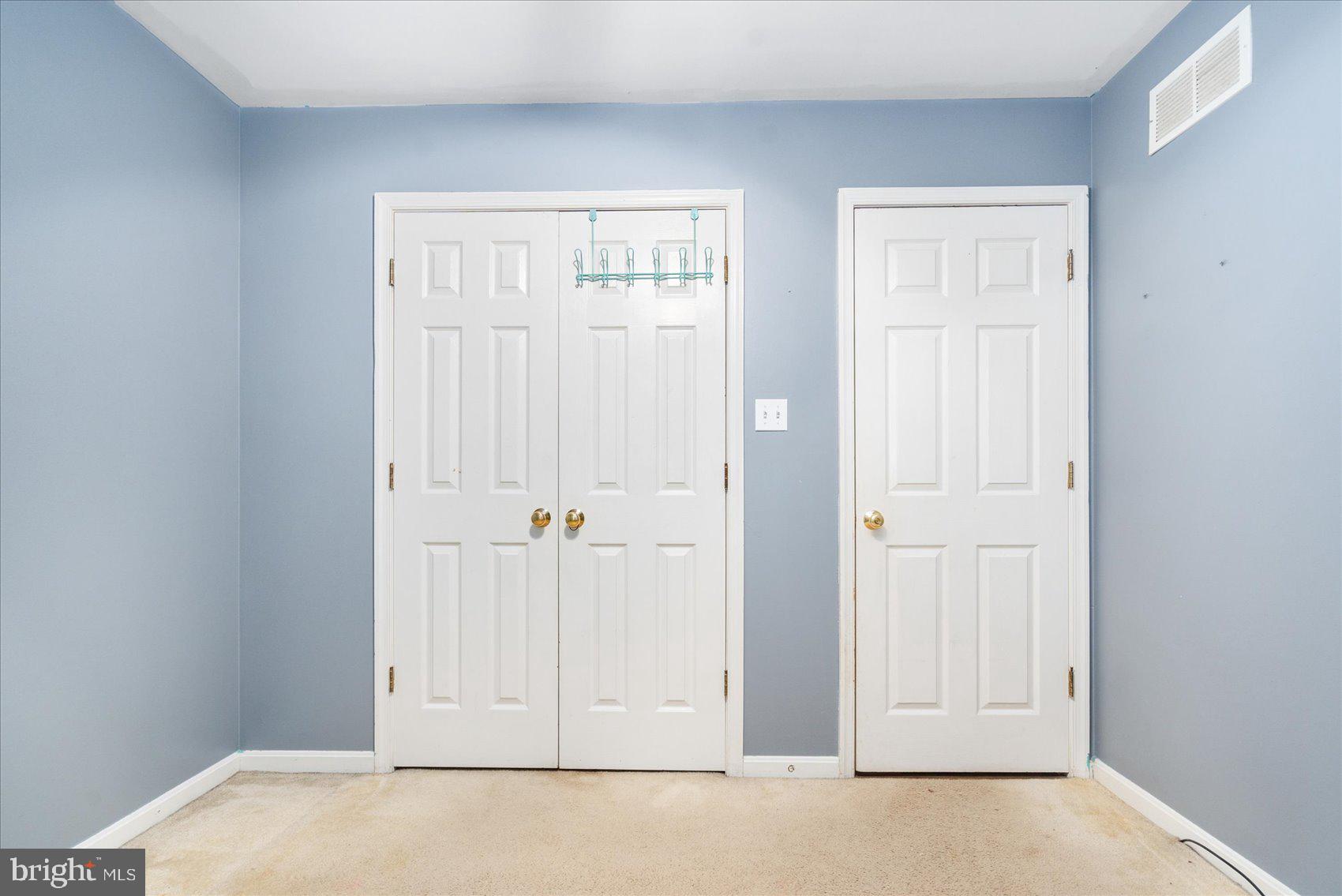 BALTIMORE HIGHLANDS - Residential