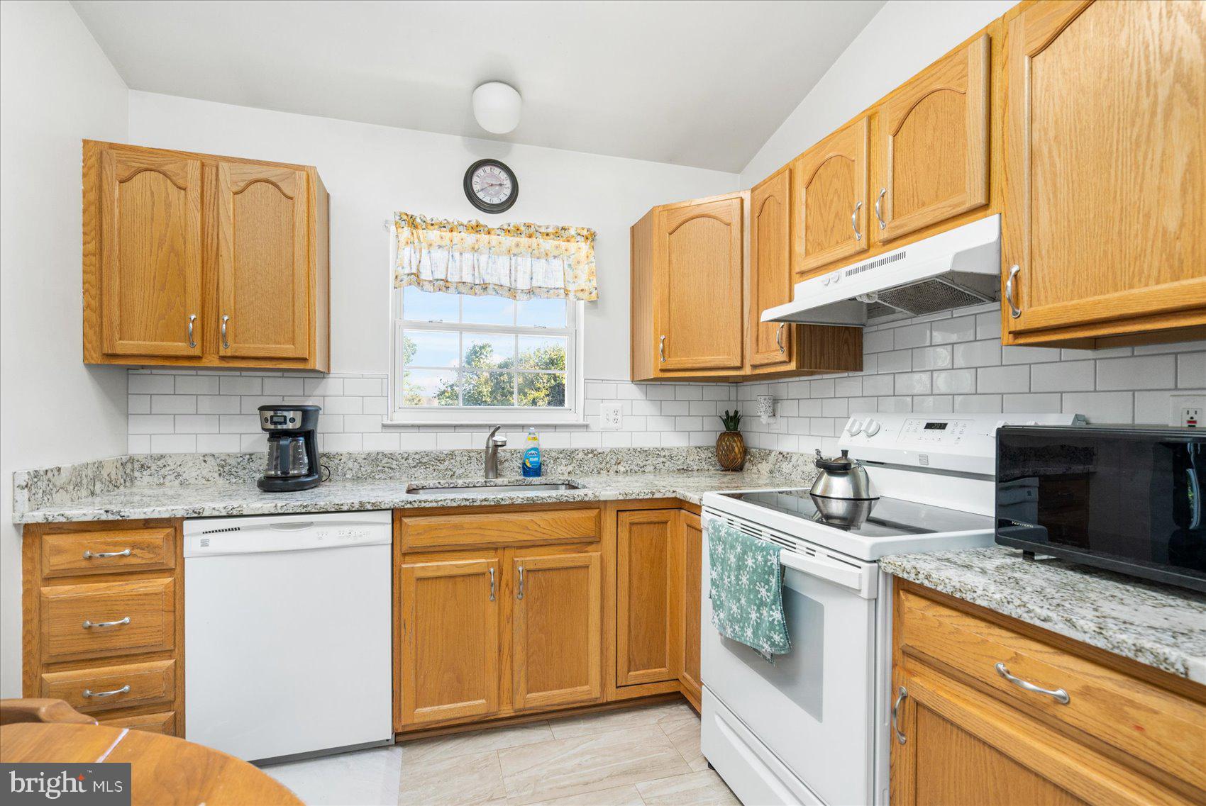 BALTIMORE HIGHLANDS - Residential