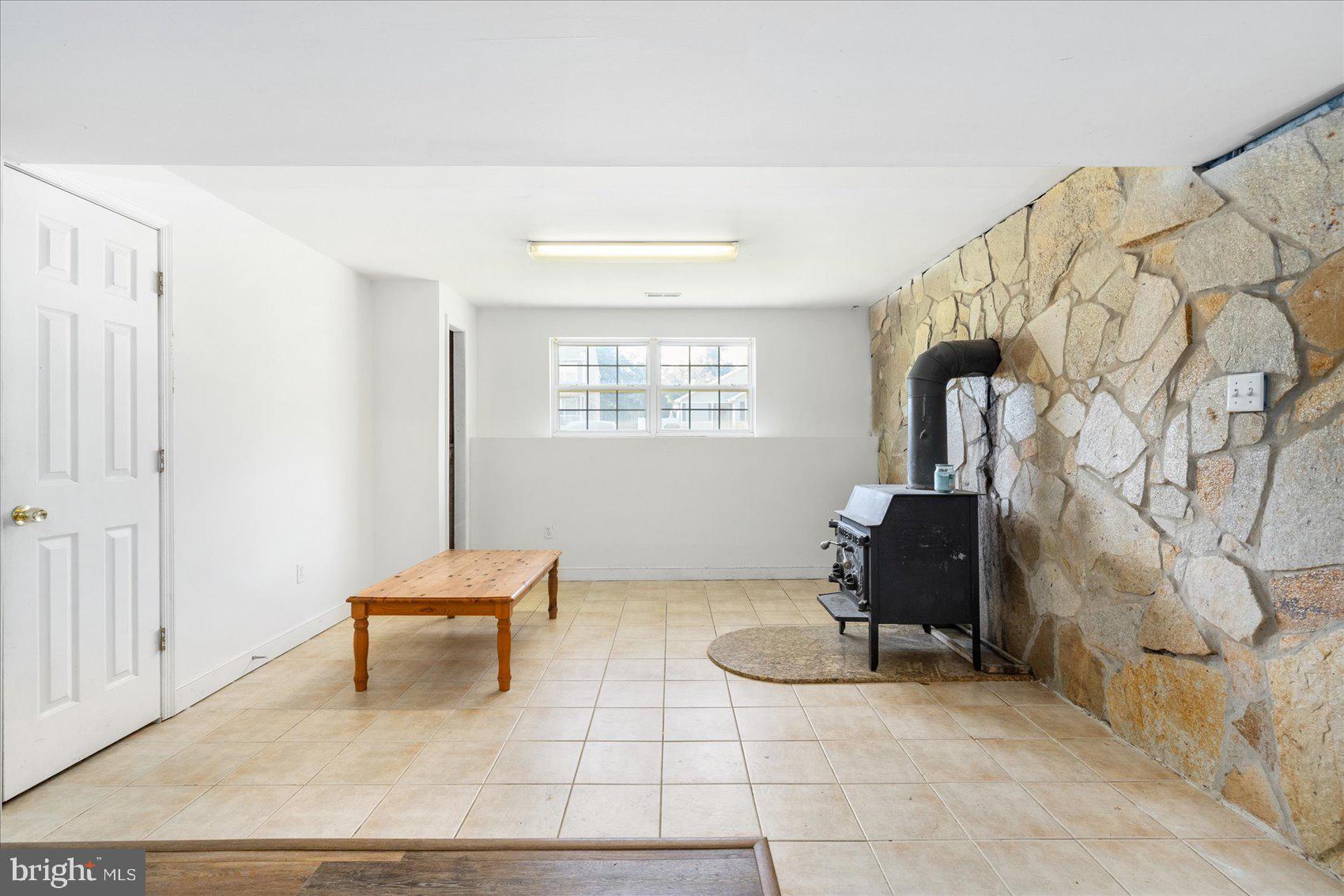 BALTIMORE HIGHLANDS - Residential