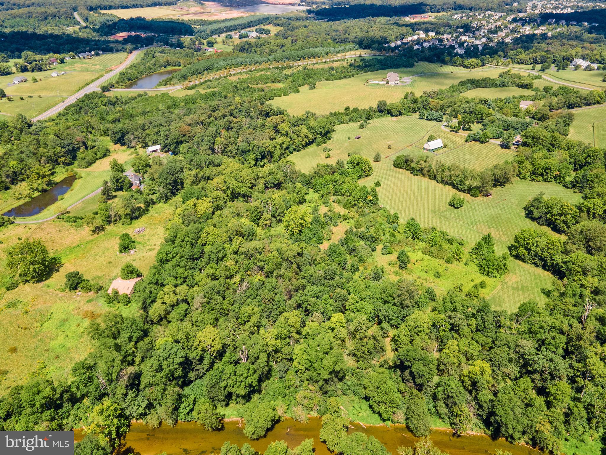 RED CEDAR - Residential