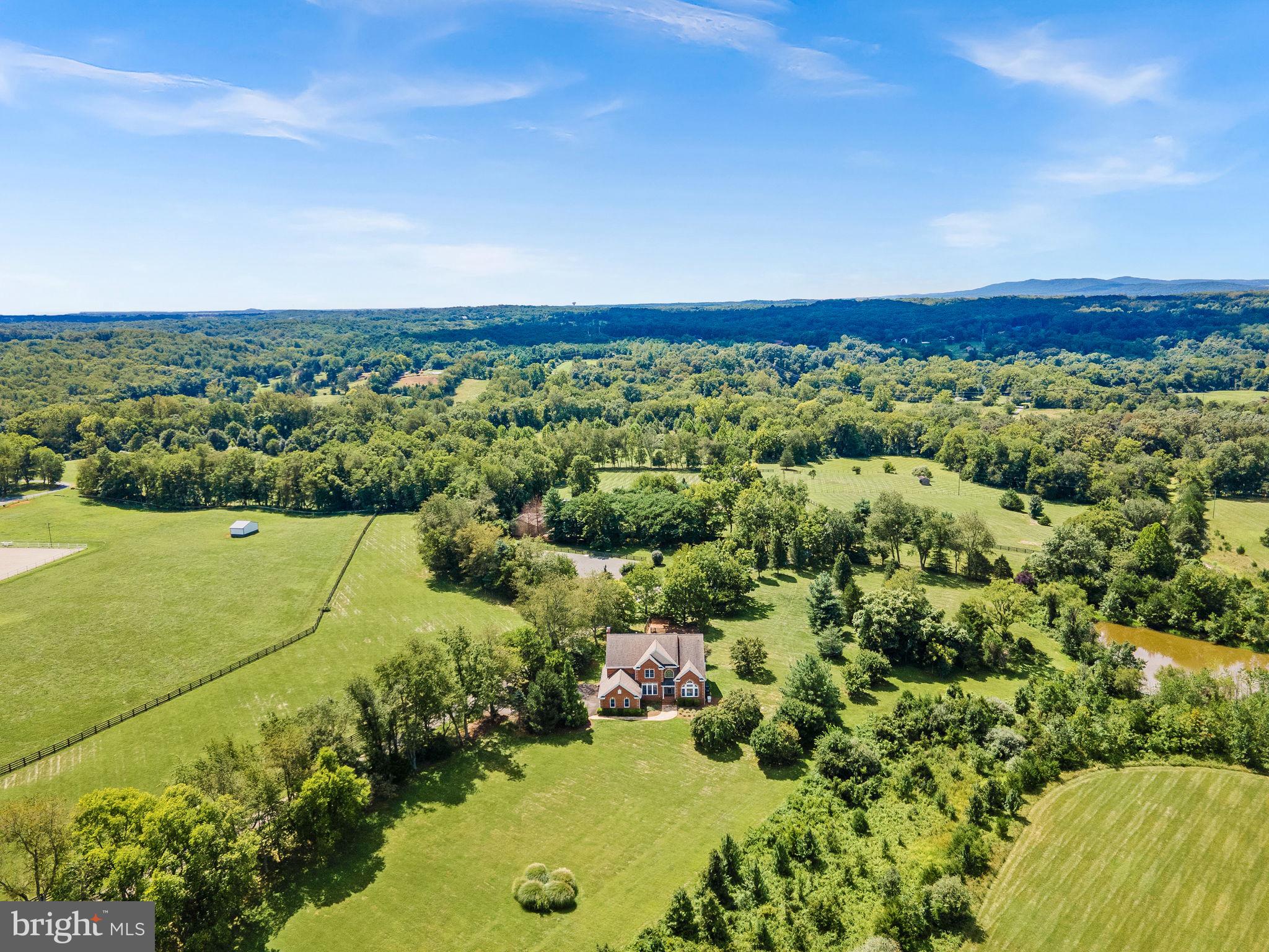 RED CEDAR - Residential