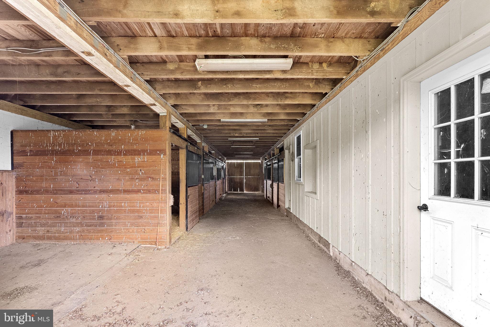 RED CEDAR - Residential