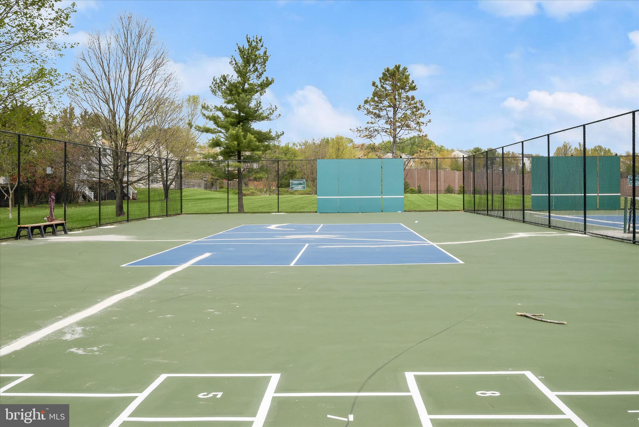 LONGMEAD CROSSING - Residential