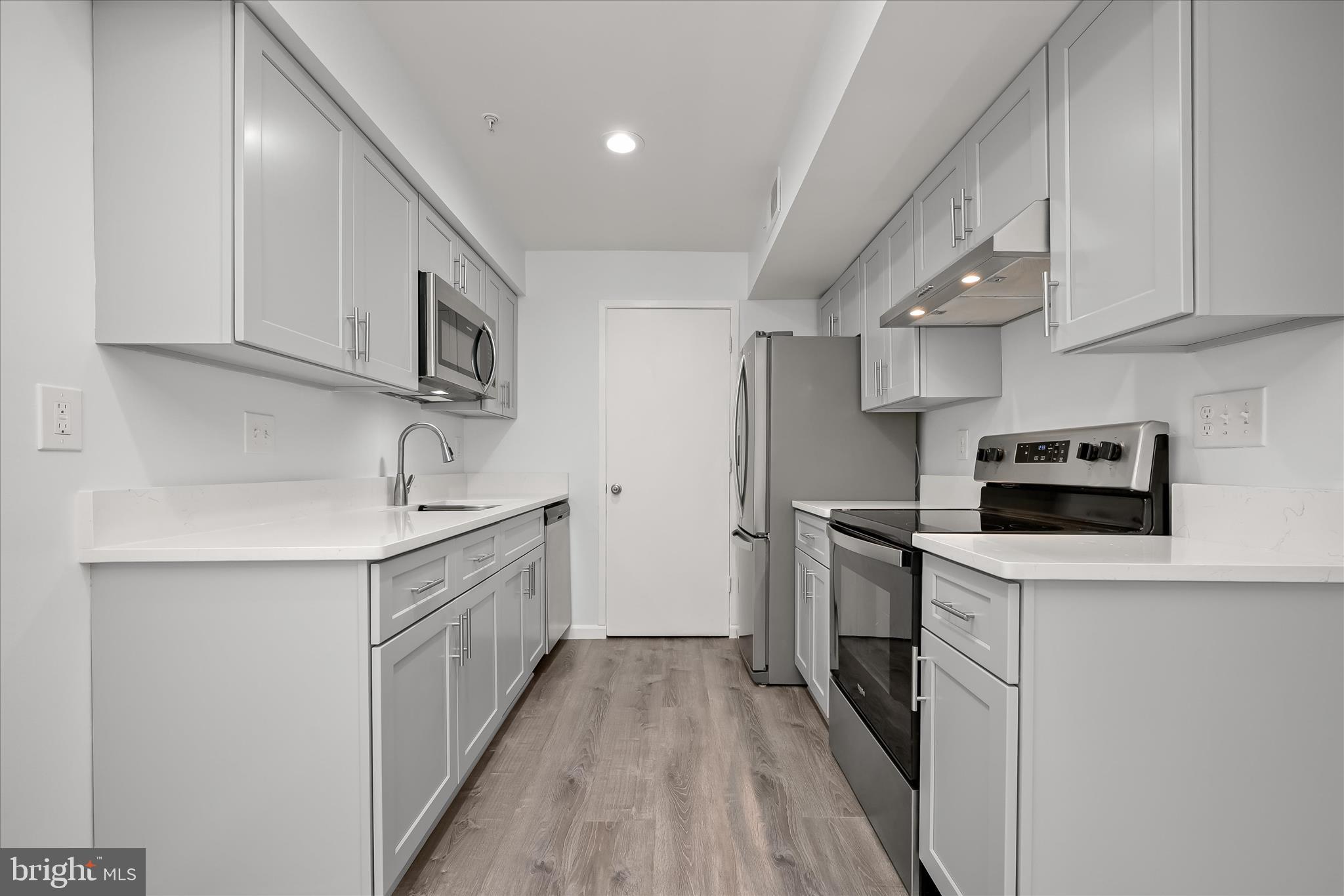 LONGMEAD CROSSING - Residential