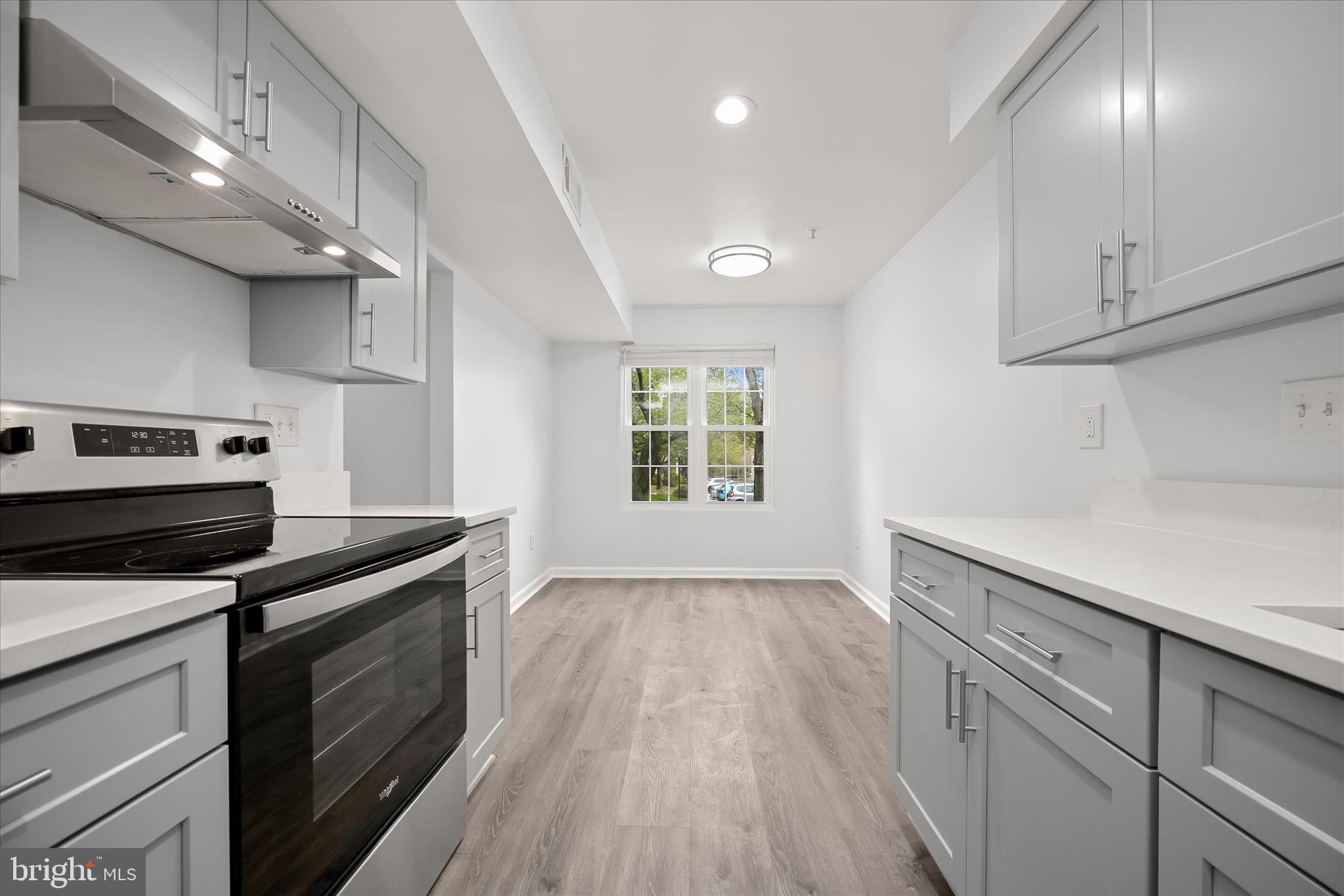 LONGMEAD CROSSING - Residential