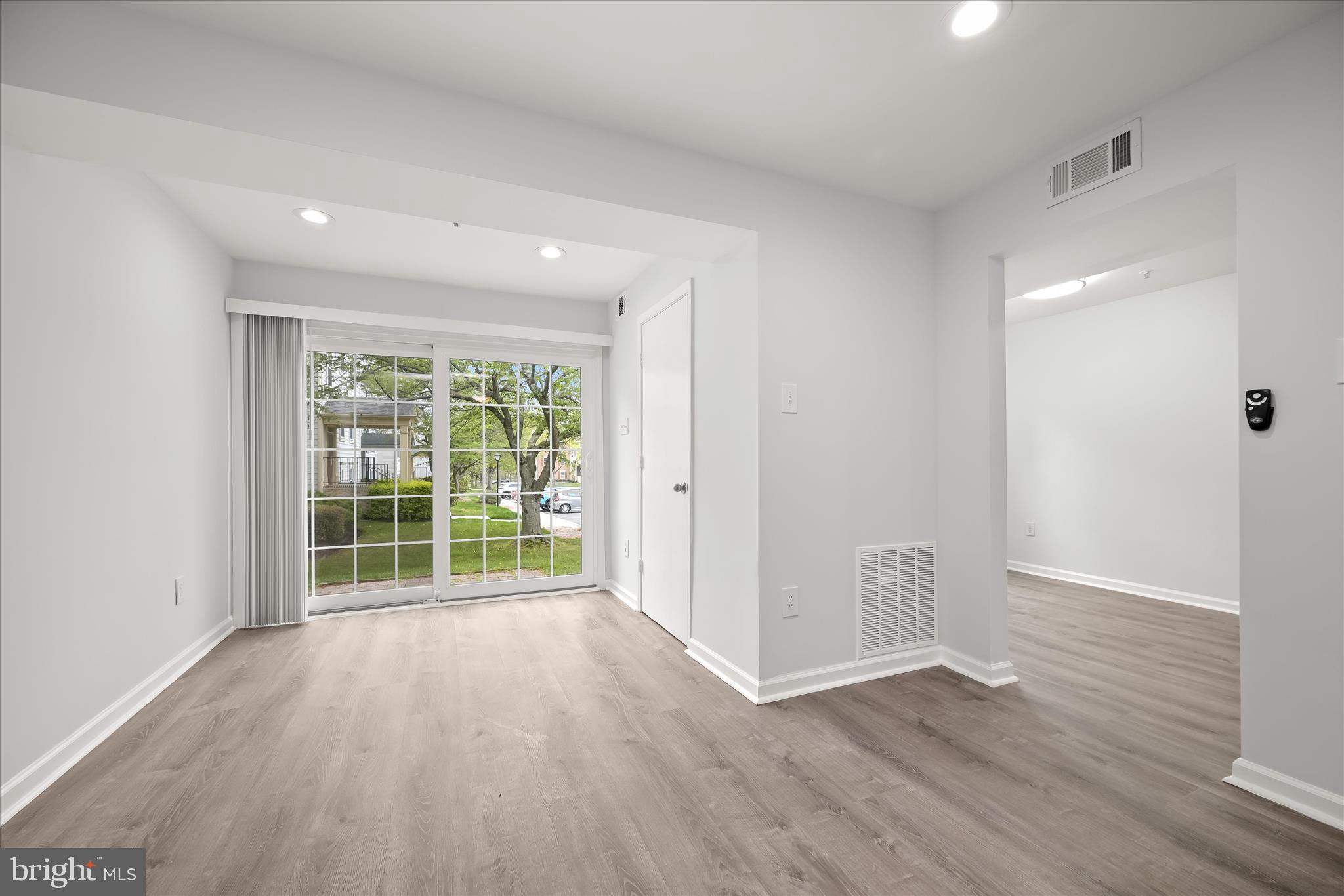 LONGMEAD CROSSING - Residential