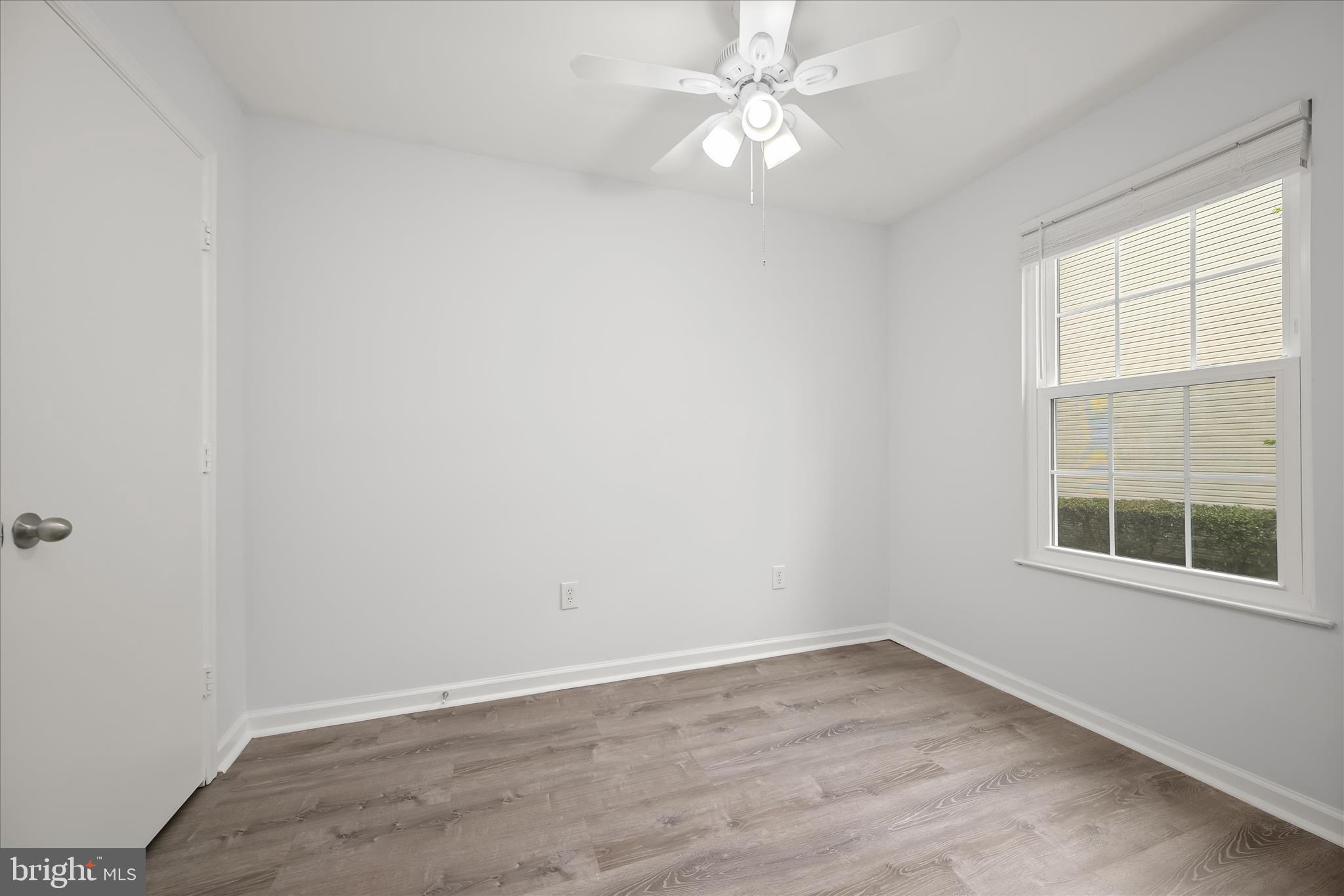 LONGMEAD CROSSING - Residential