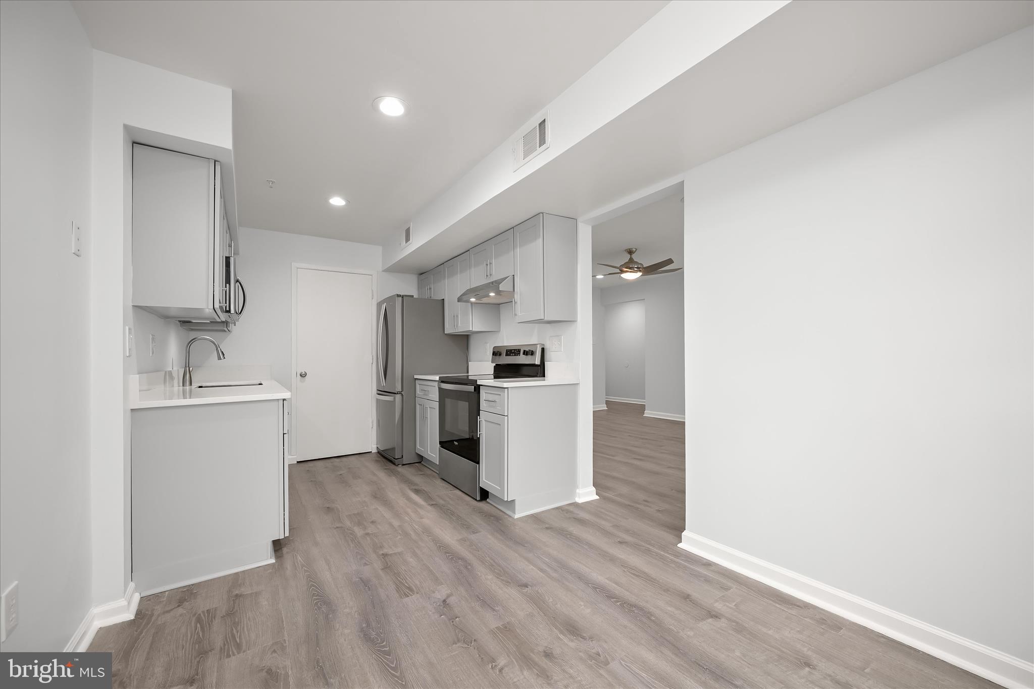 LONGMEAD CROSSING - Residential