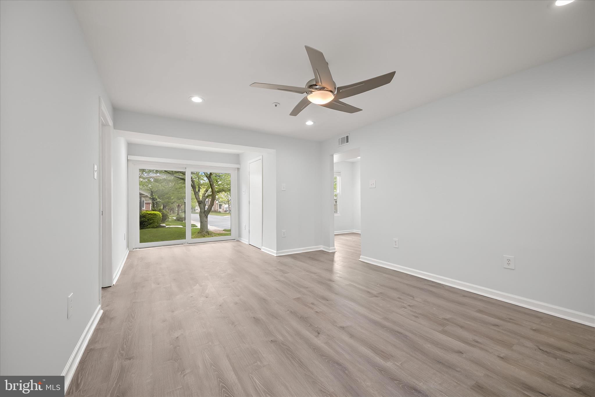 LONGMEAD CROSSING - Residential