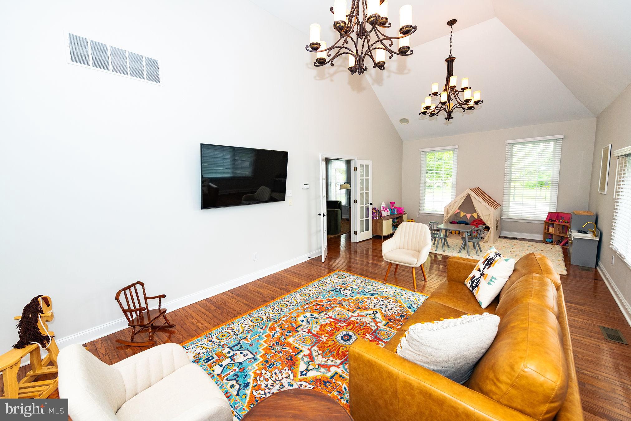 RESERVE AT EAGLE - Residential
