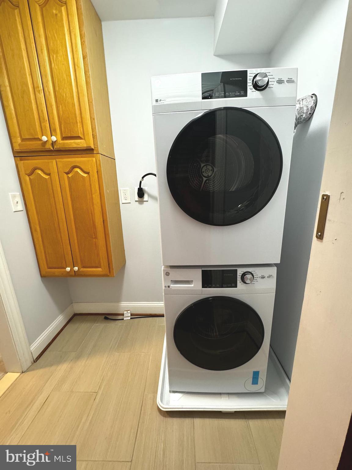 WOODBROOK - Residential Lease