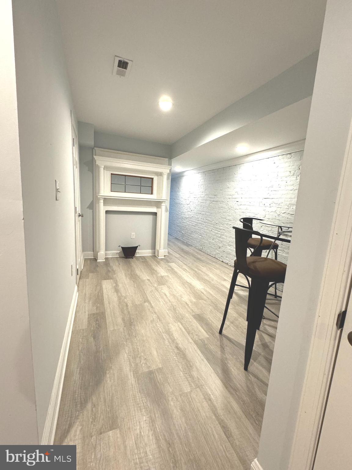 WOODBROOK - Residential Lease