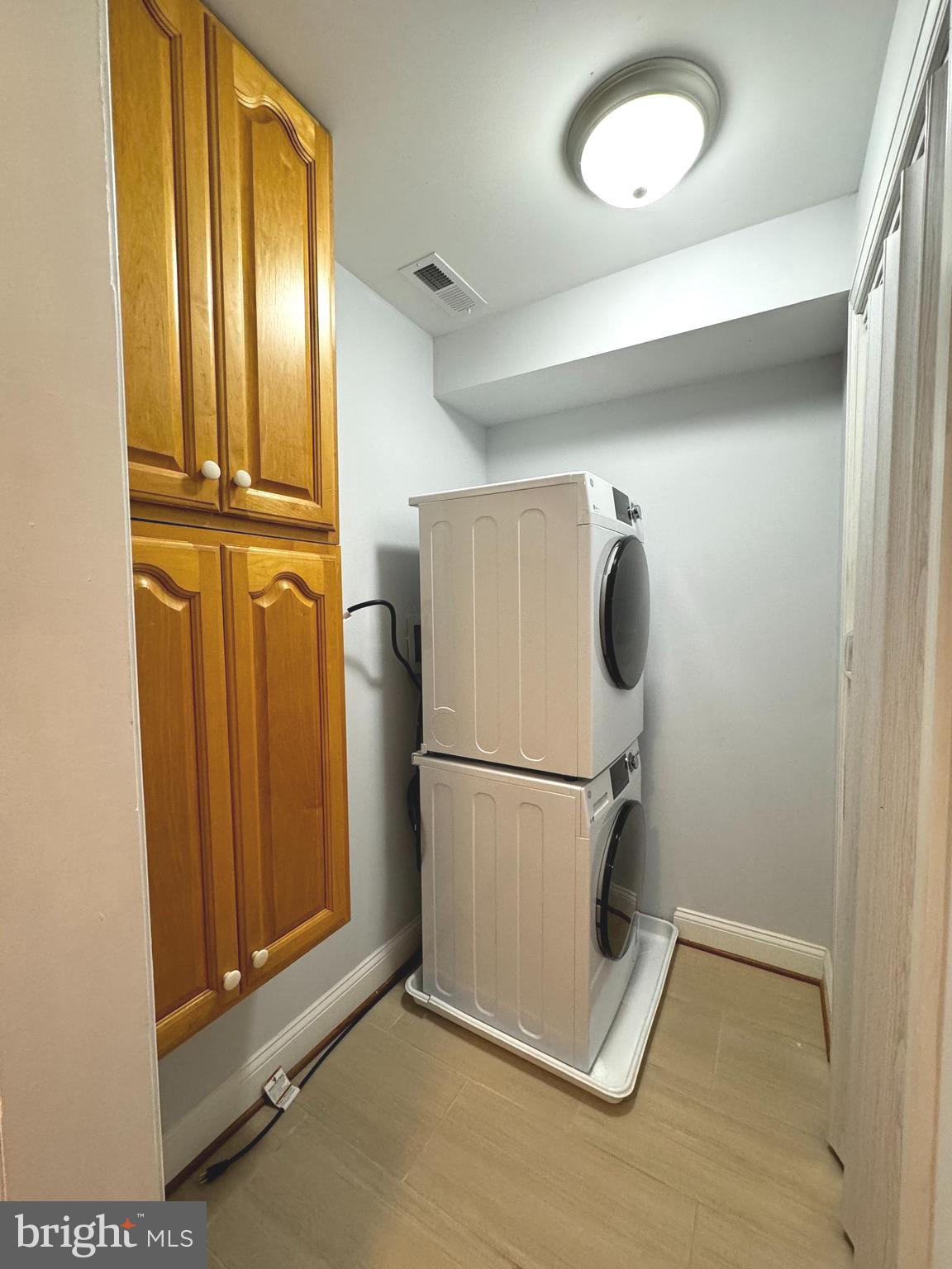 WOODBROOK - Residential Lease
