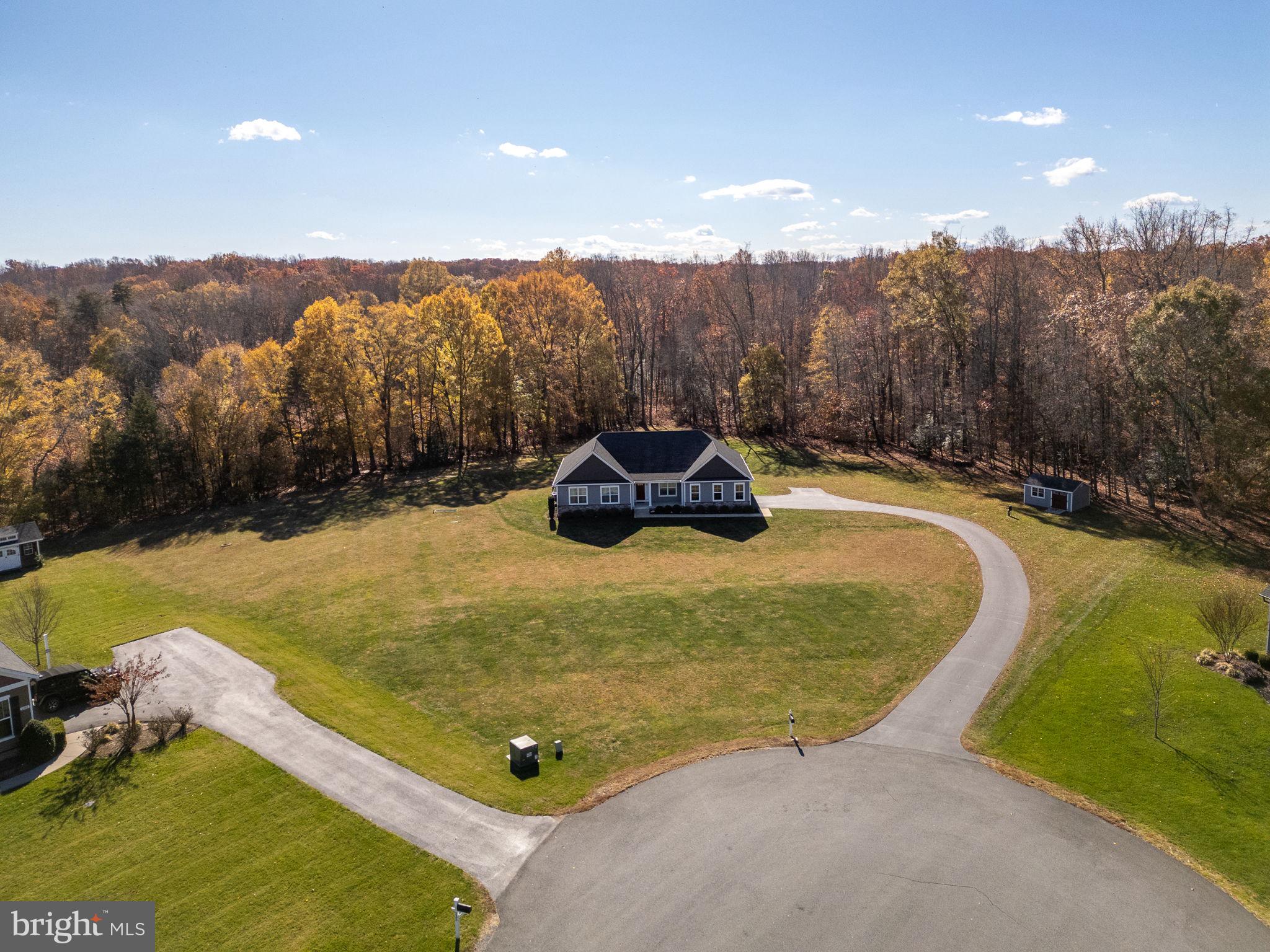 SADDLE RIDGE - Residential