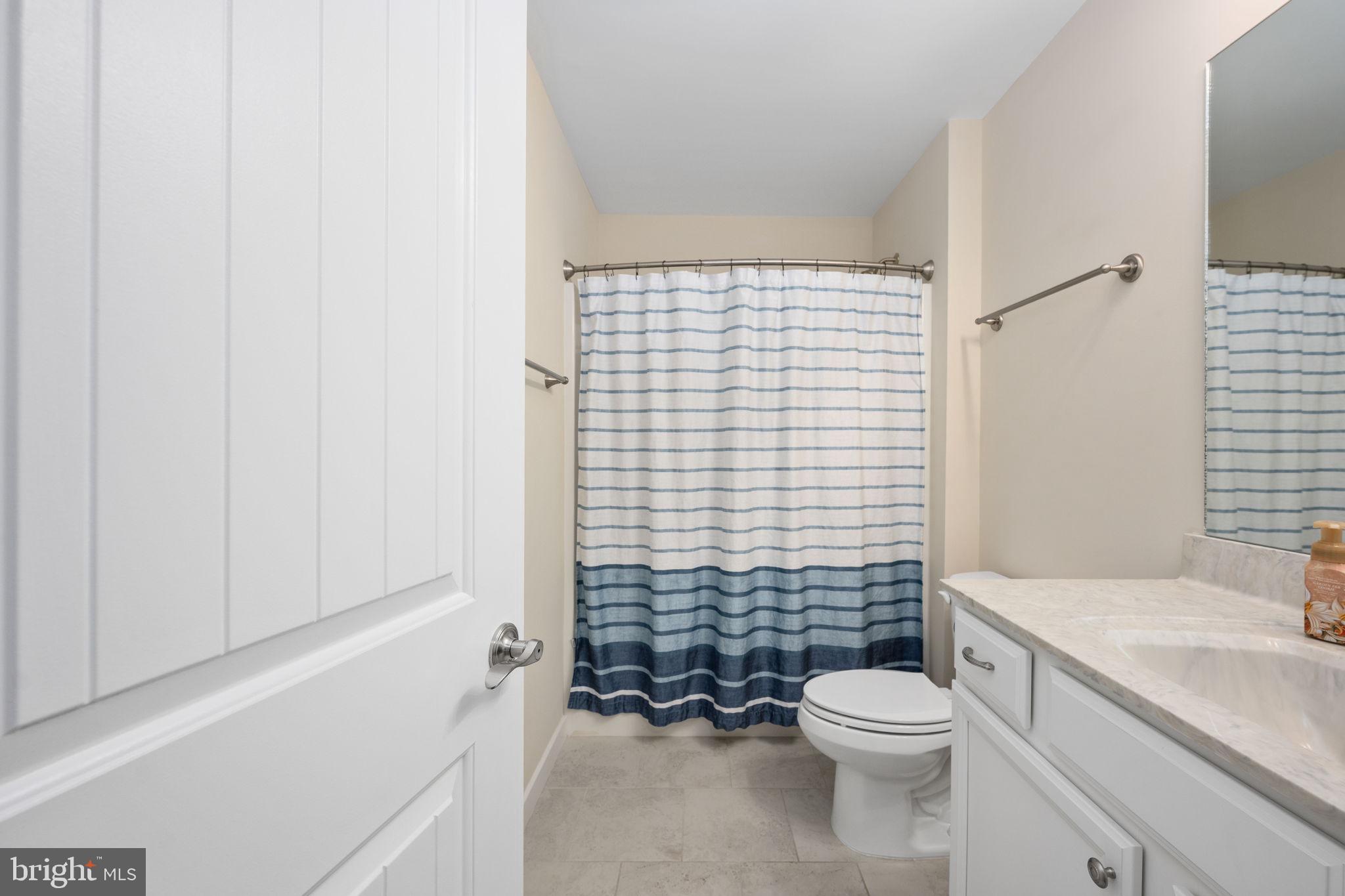 SADDLE RIDGE - Residential