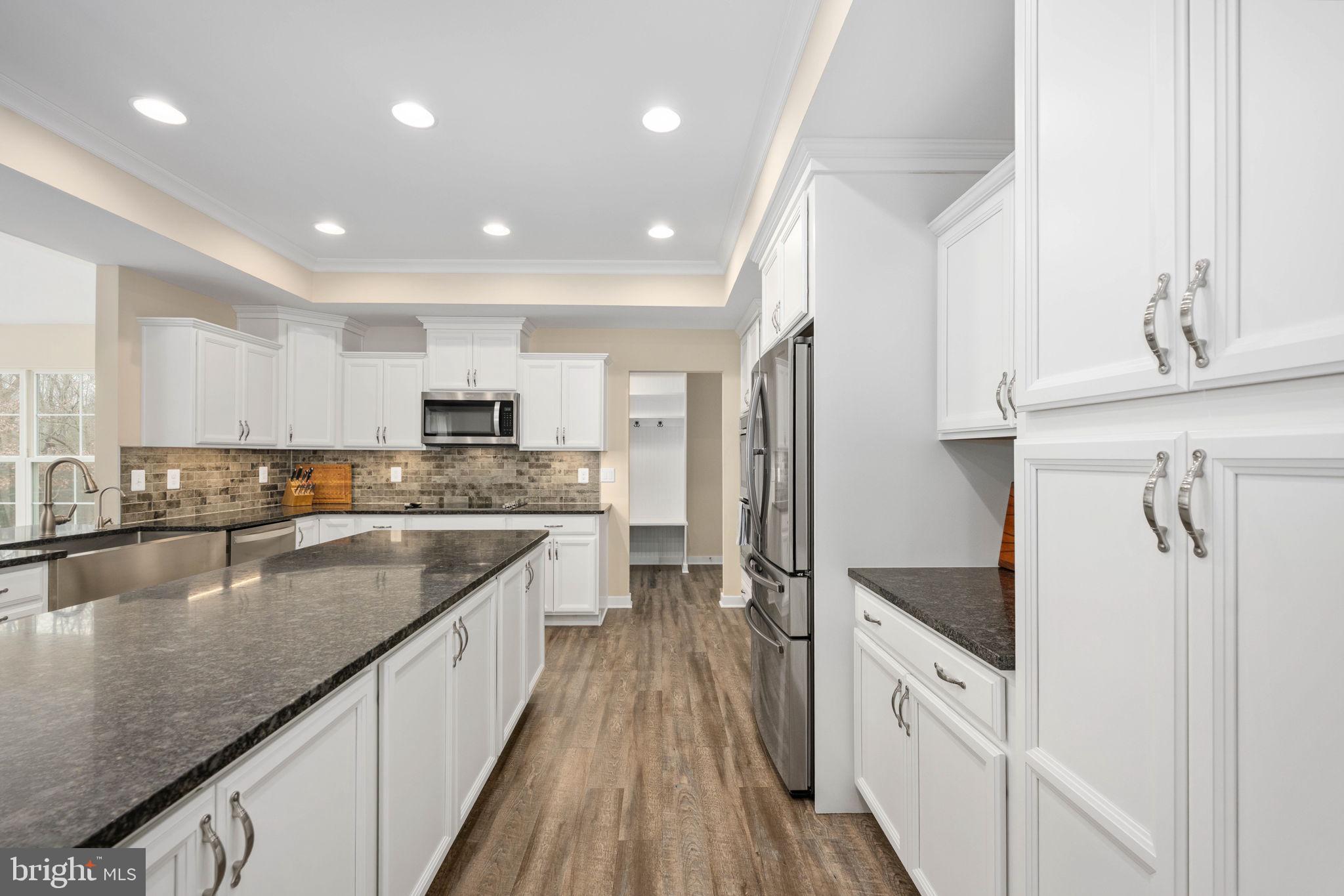 SADDLE RIDGE - Residential