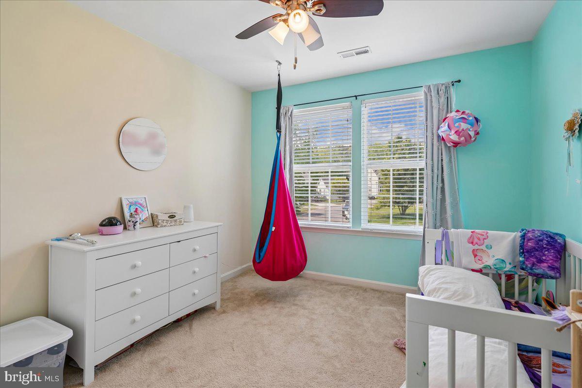 CLEMENTS POINTE - Residential