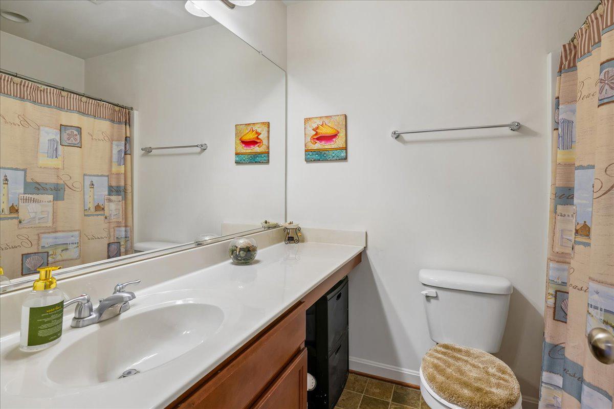 CLEMENTS POINTE - Residential