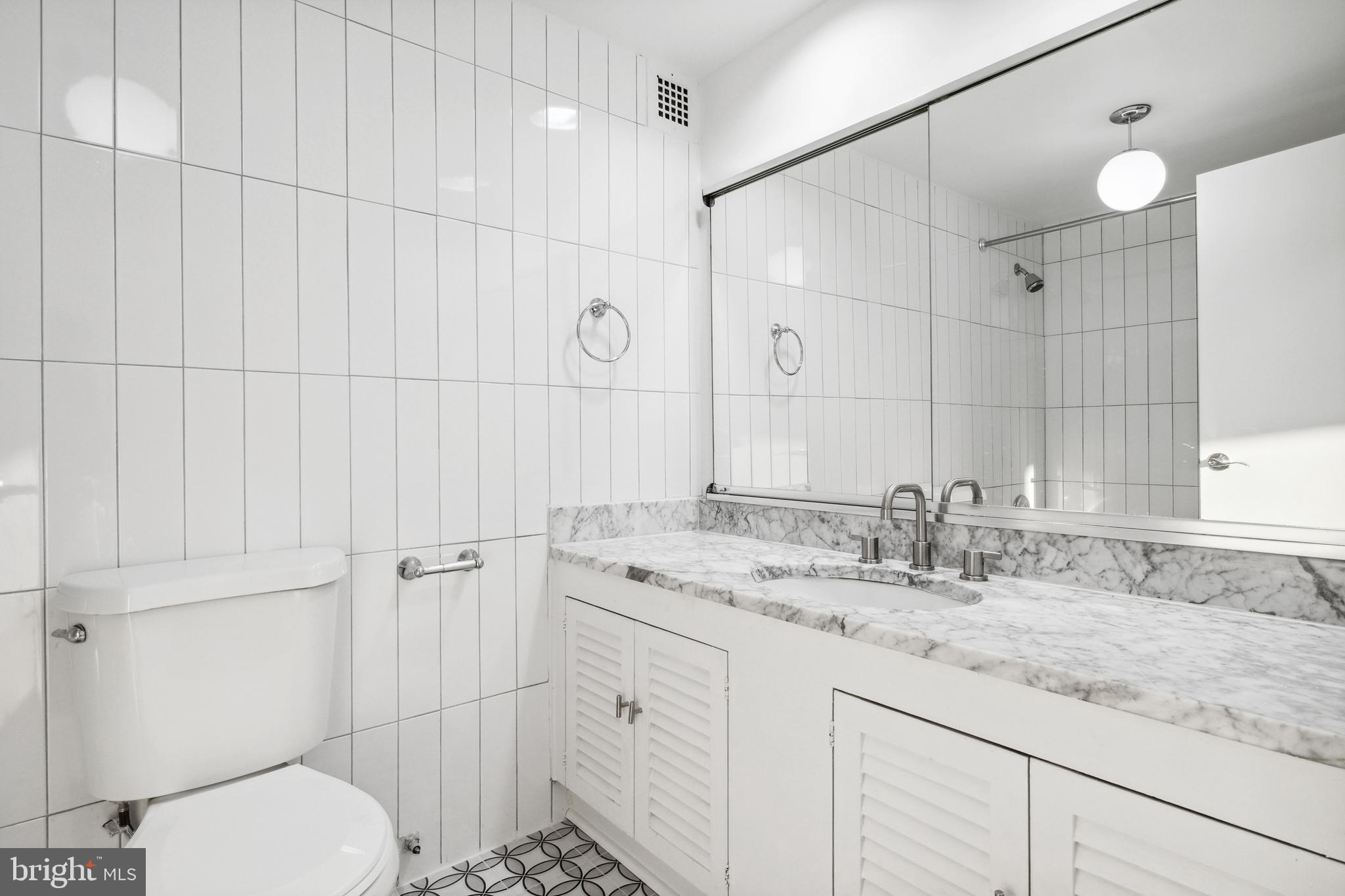 SEVEN MILE - Residential