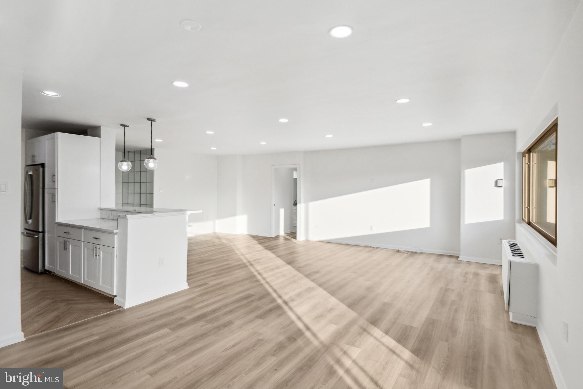 SEVEN MILE - Residential