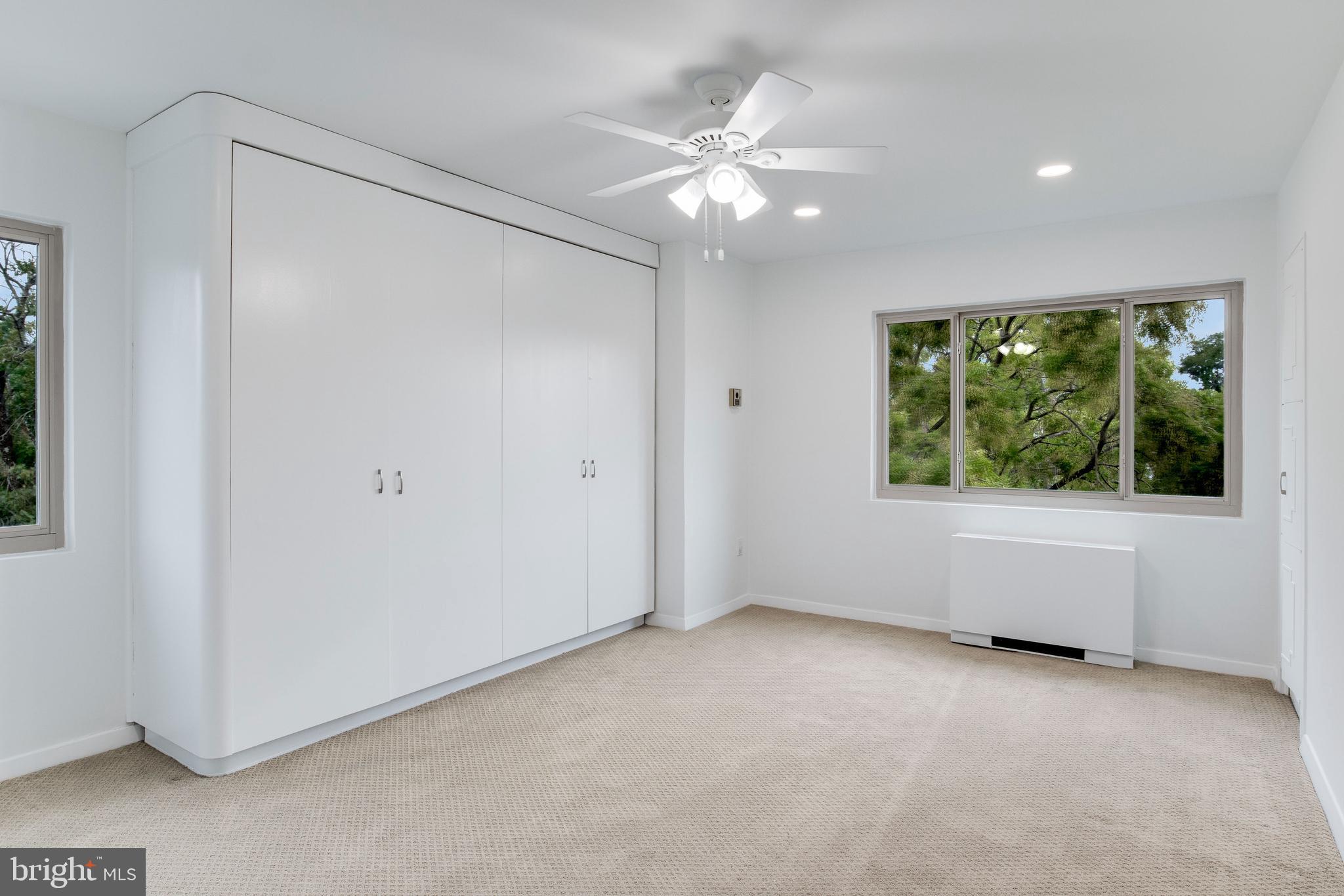 SEVEN MILE - Residential