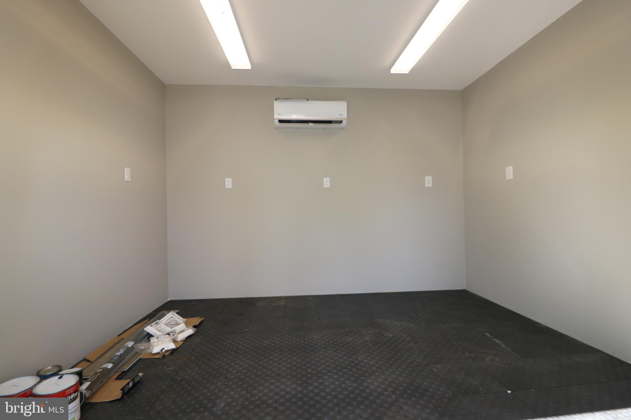 WILLIAMS ESTATES - Residential