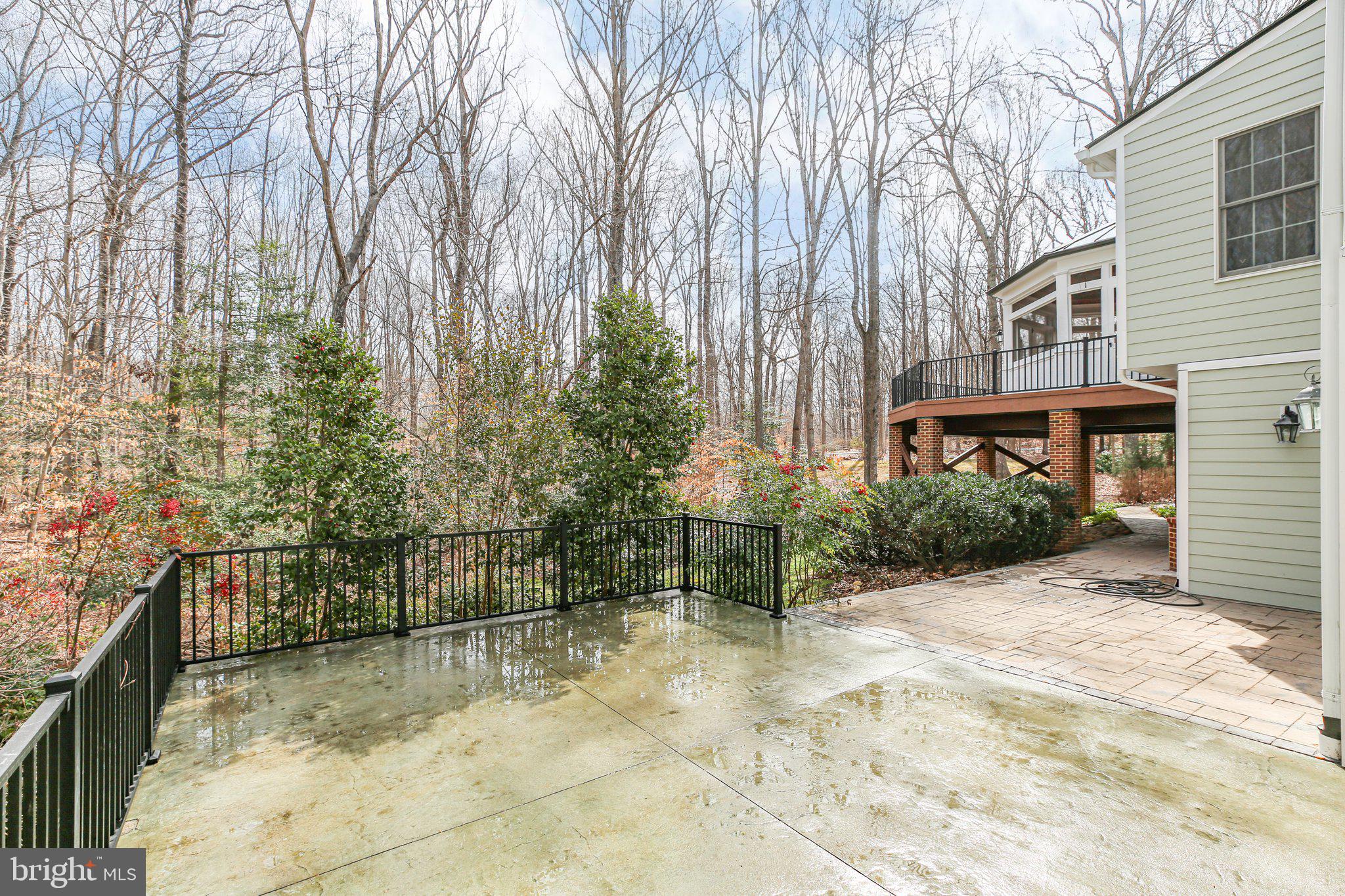 BLOOMSBURY - Residential