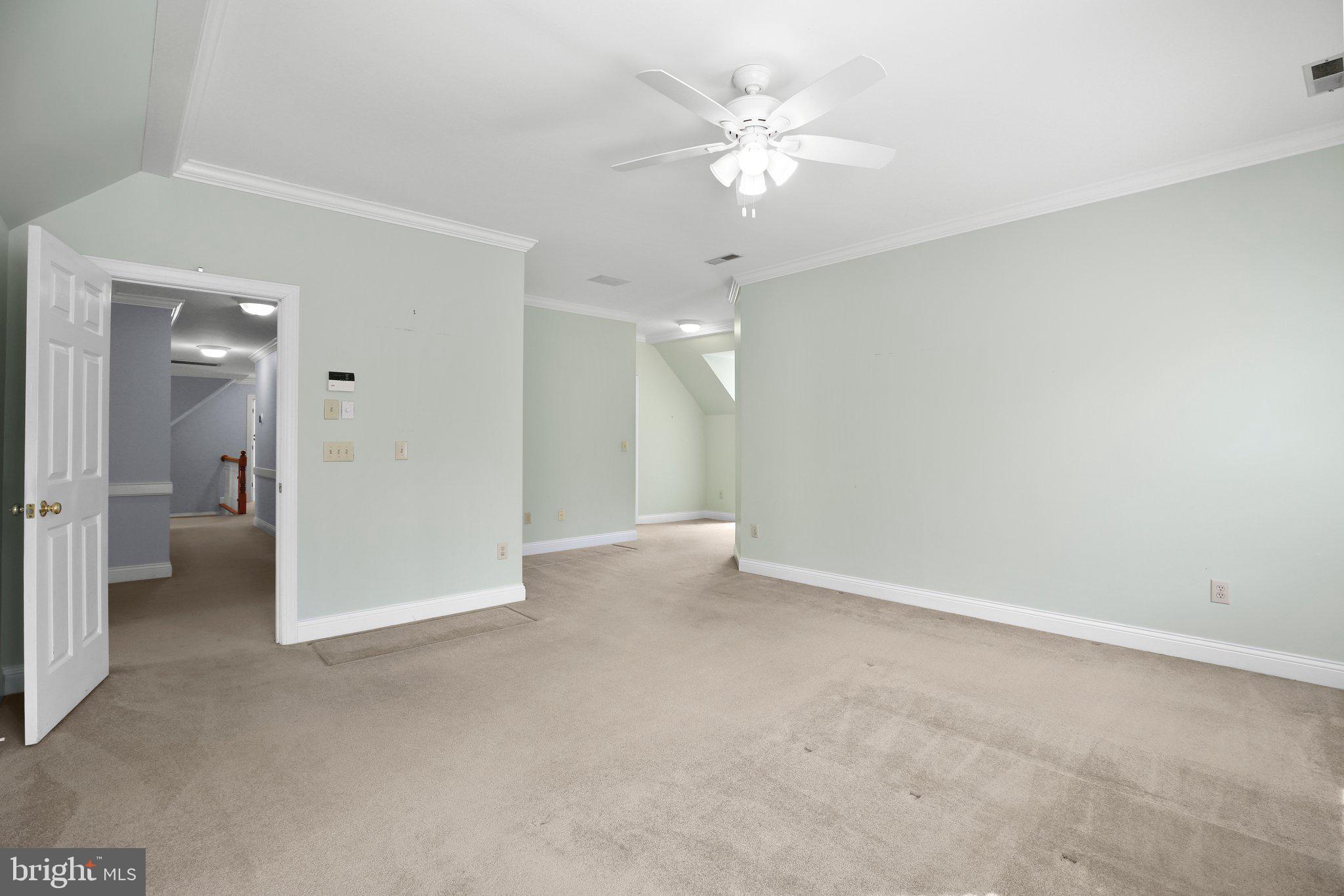 BLOOMSBURY - Residential