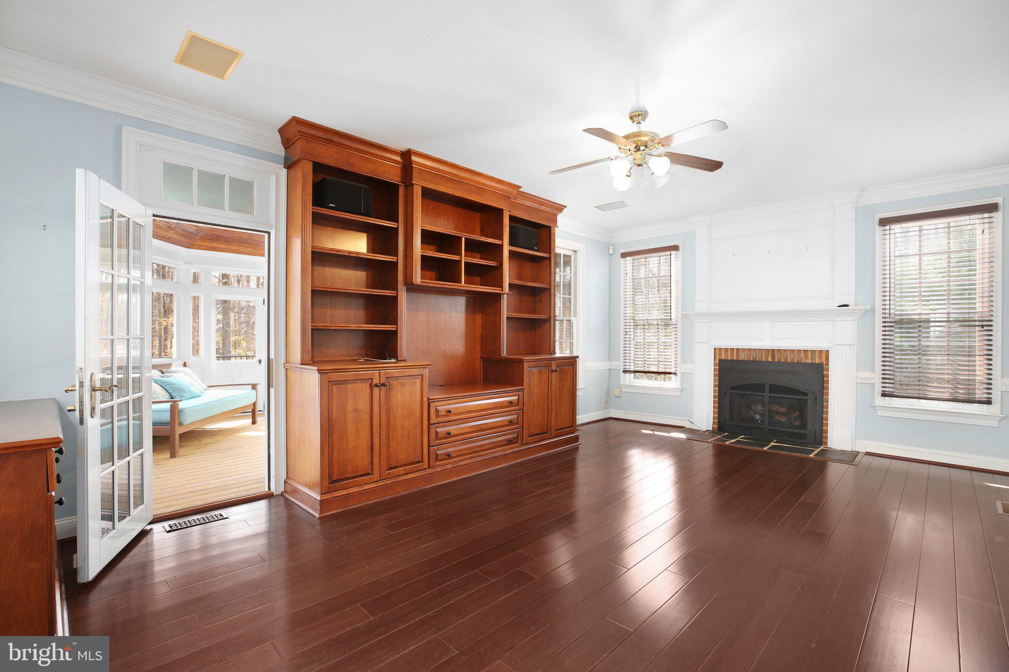 BLOOMSBURY - Residential