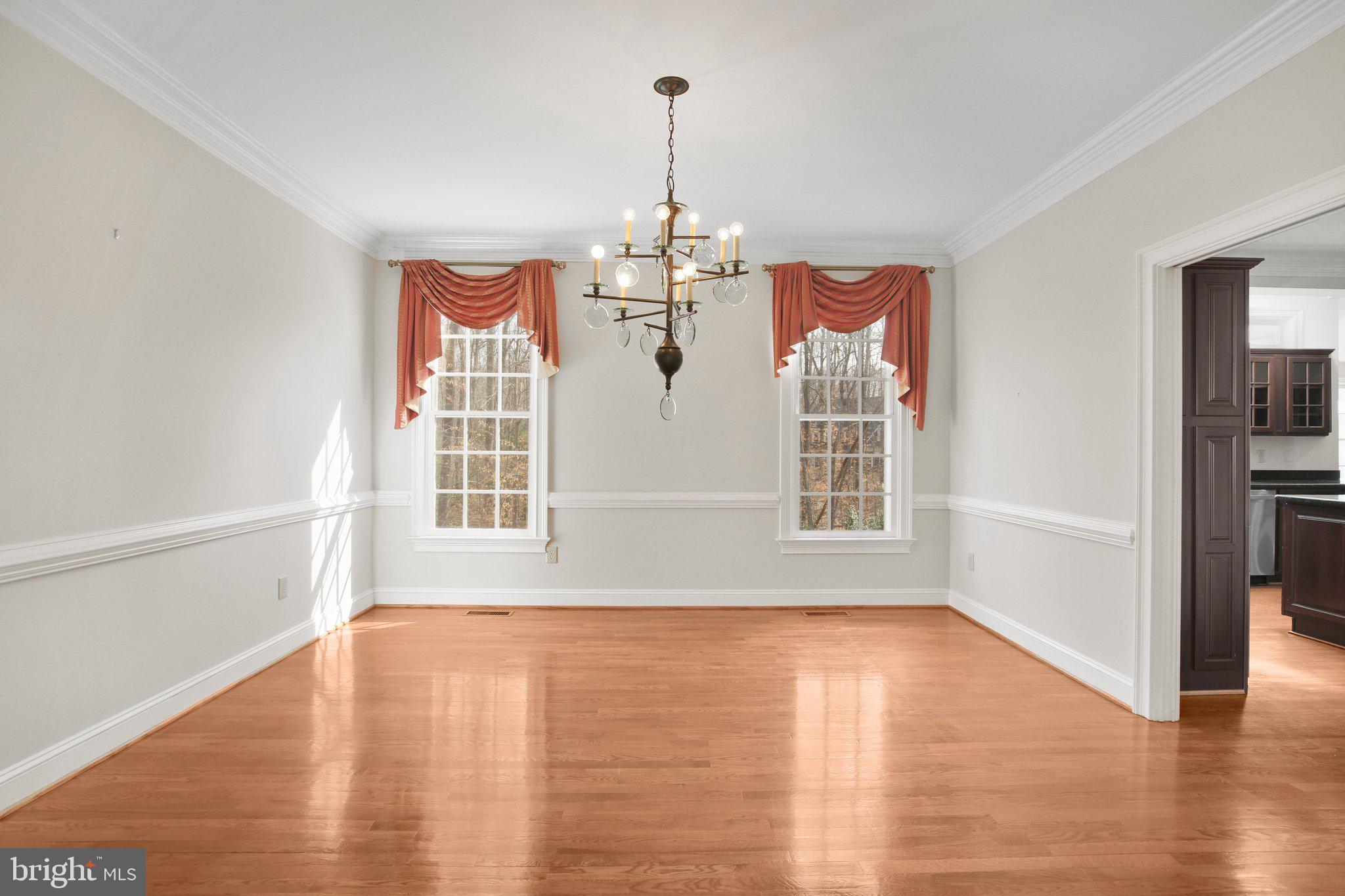 BLOOMSBURY - Residential