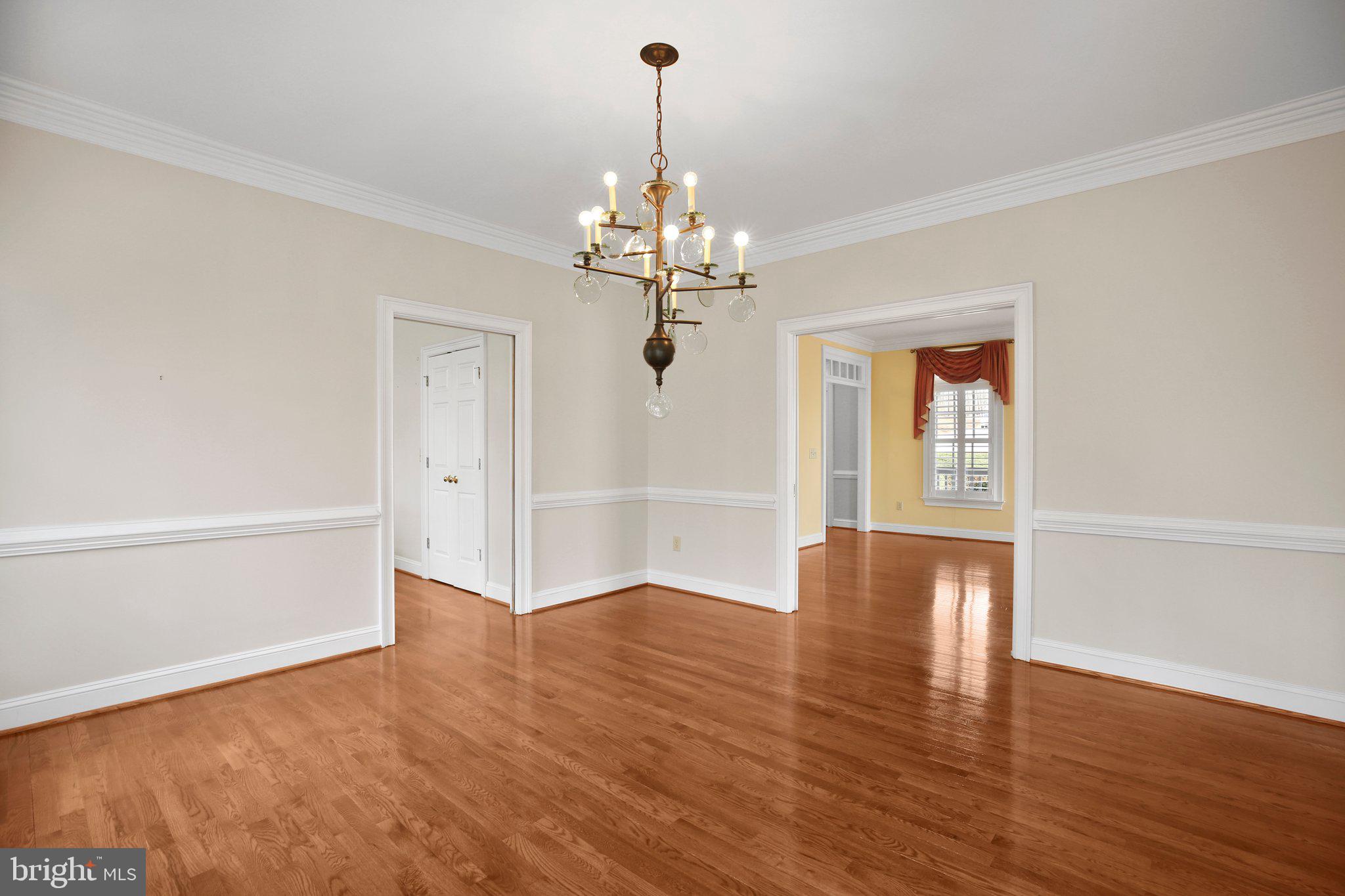 BLOOMSBURY - Residential