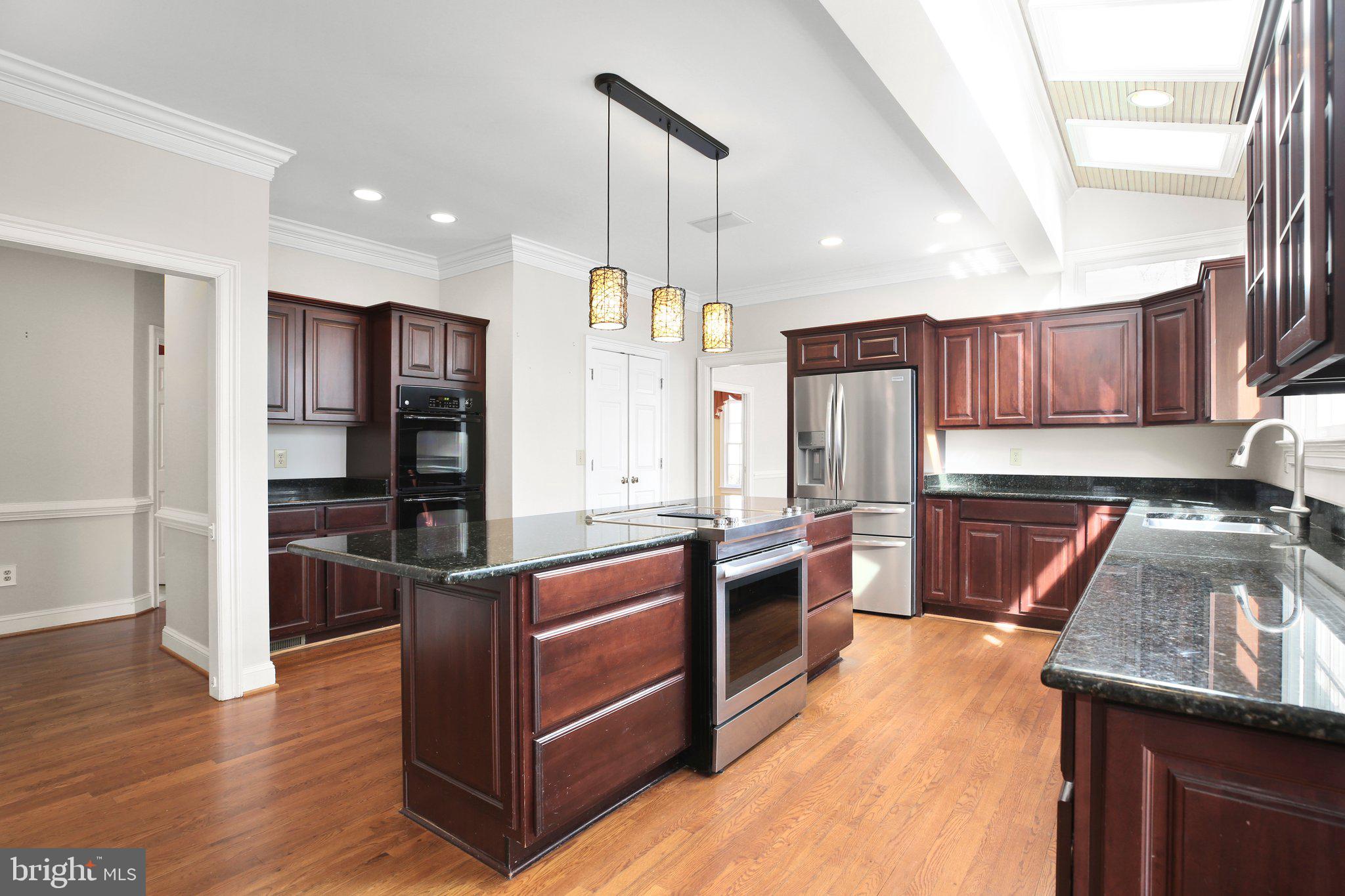 BLOOMSBURY - Residential