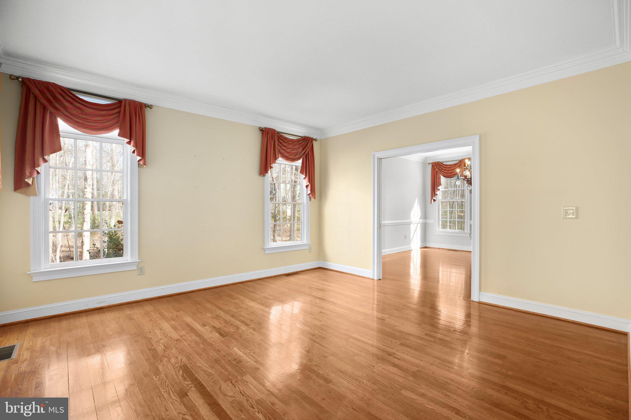 BLOOMSBURY - Residential