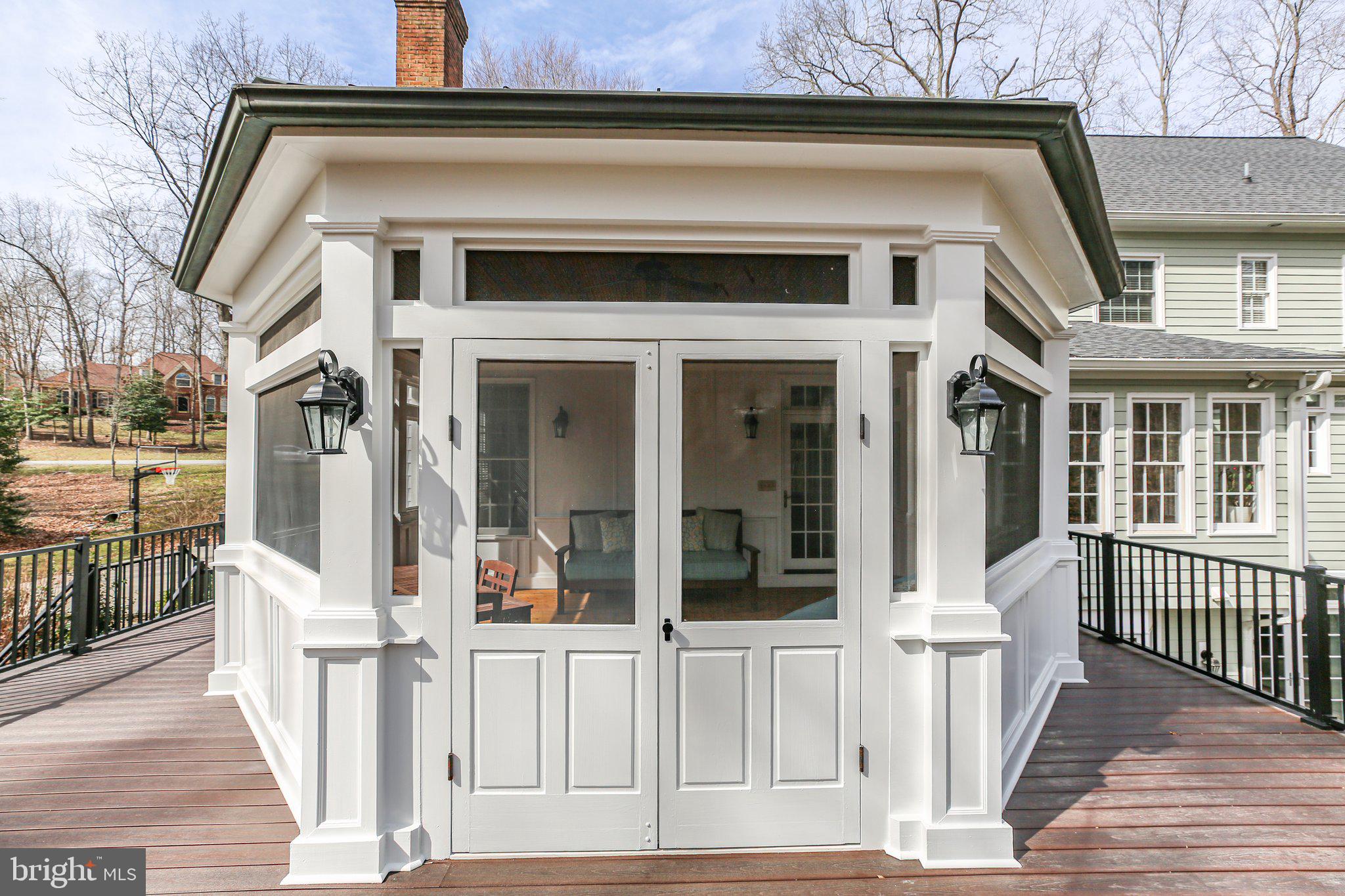 BLOOMSBURY - Residential