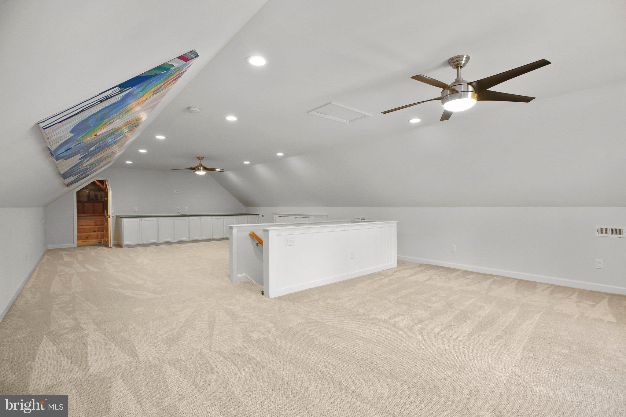 BLOOMSBURY - Residential