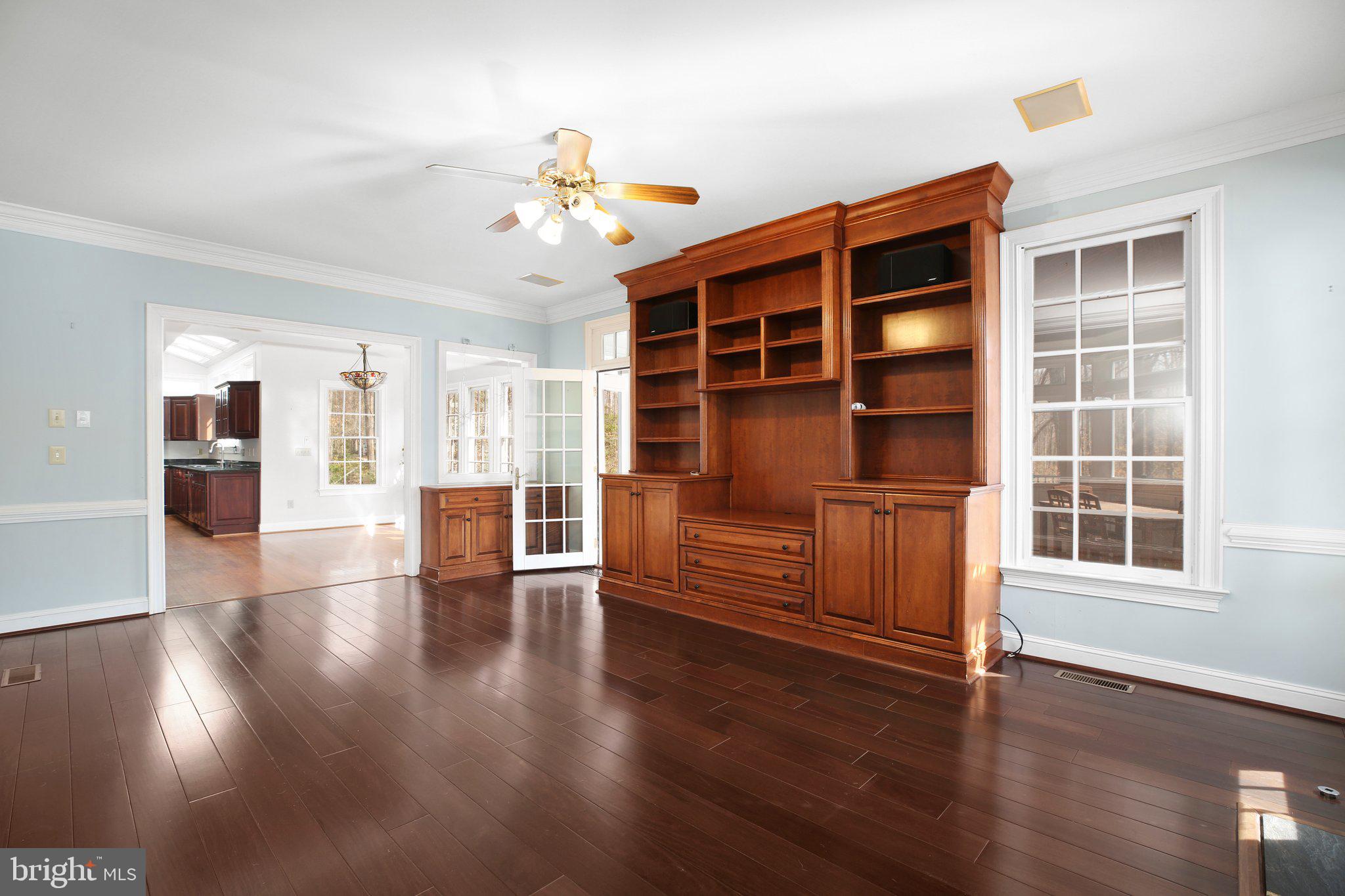 BLOOMSBURY - Residential