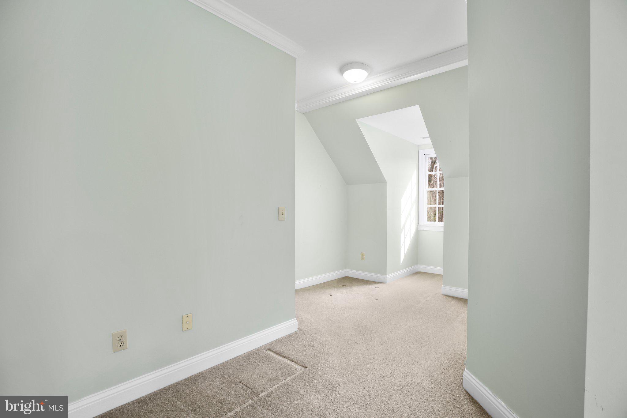 BLOOMSBURY - Residential