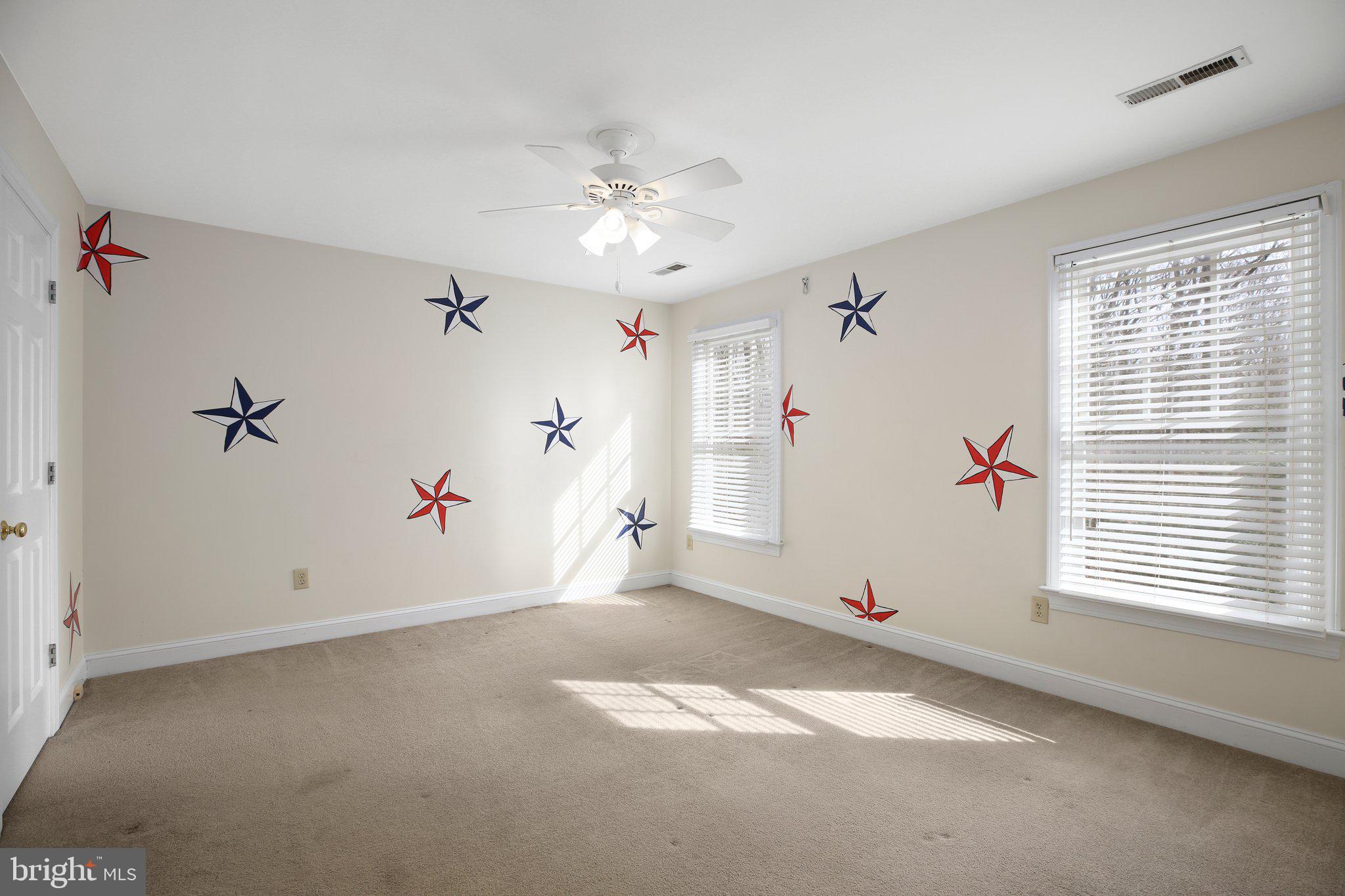 BLOOMSBURY - Residential