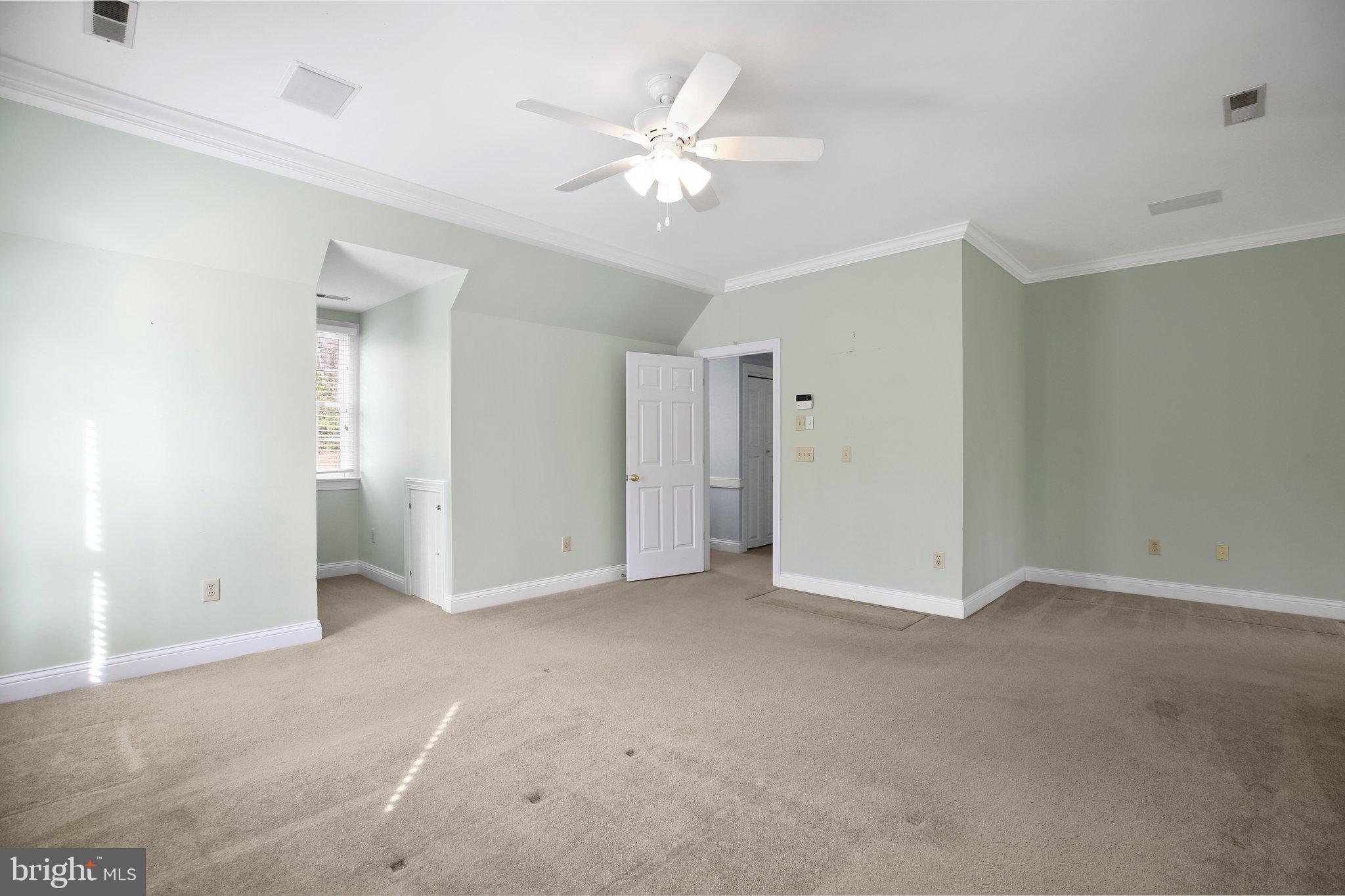 BLOOMSBURY - Residential