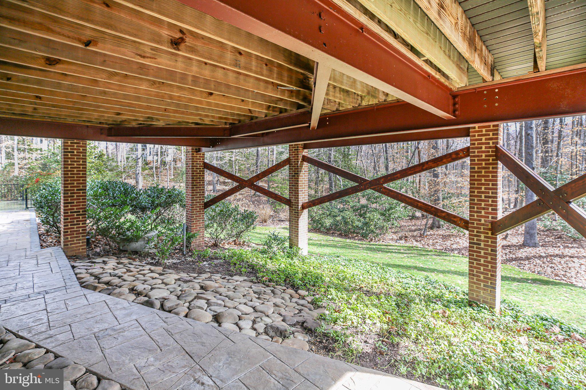 BLOOMSBURY - Residential