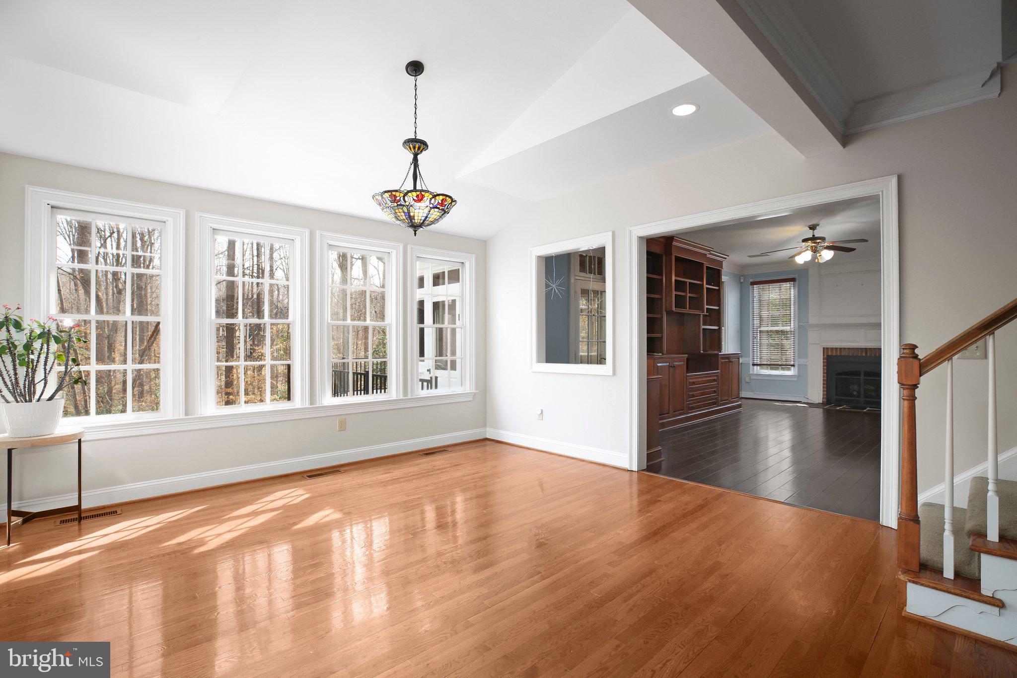 BLOOMSBURY - Residential