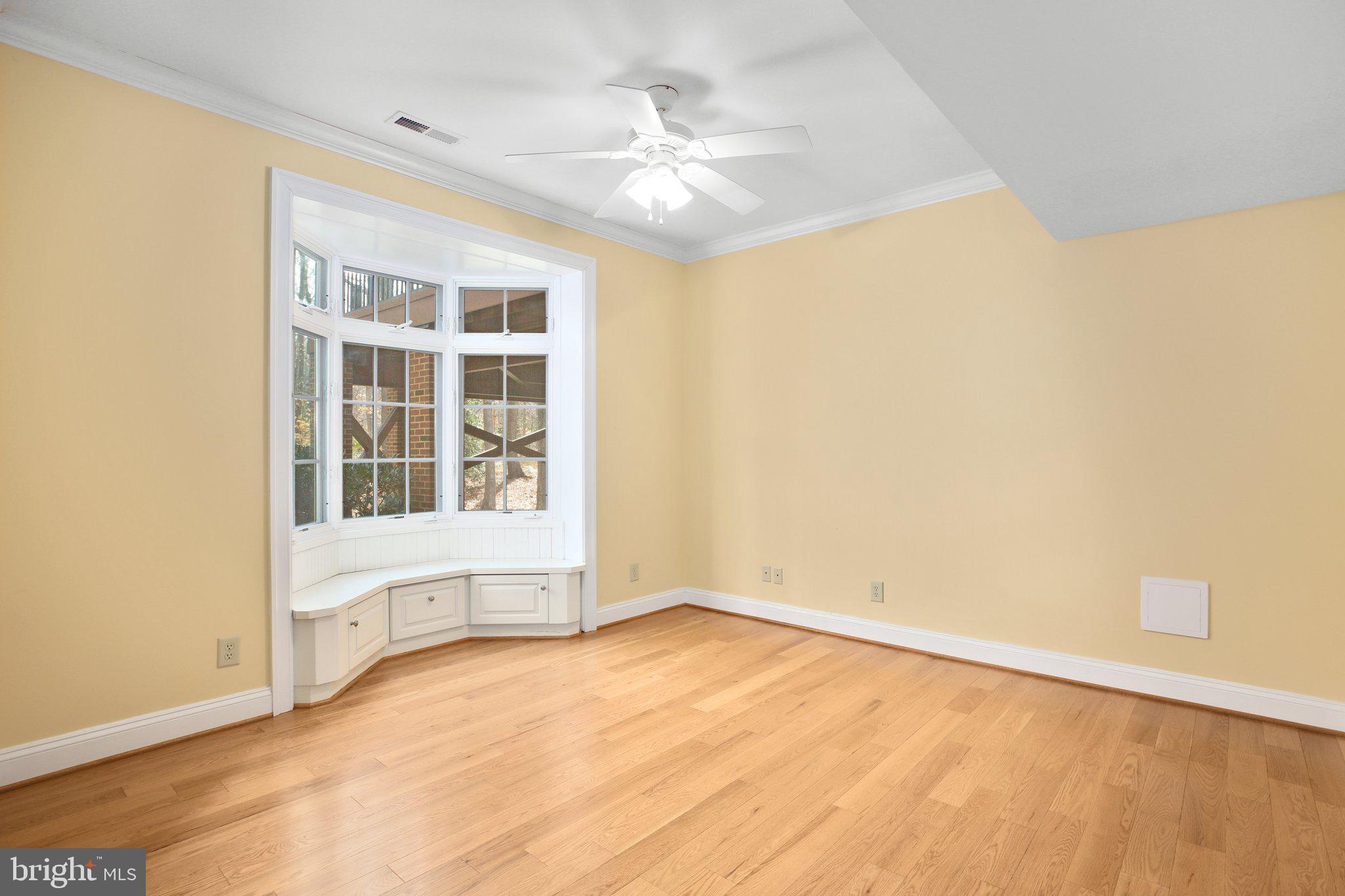 BLOOMSBURY - Residential