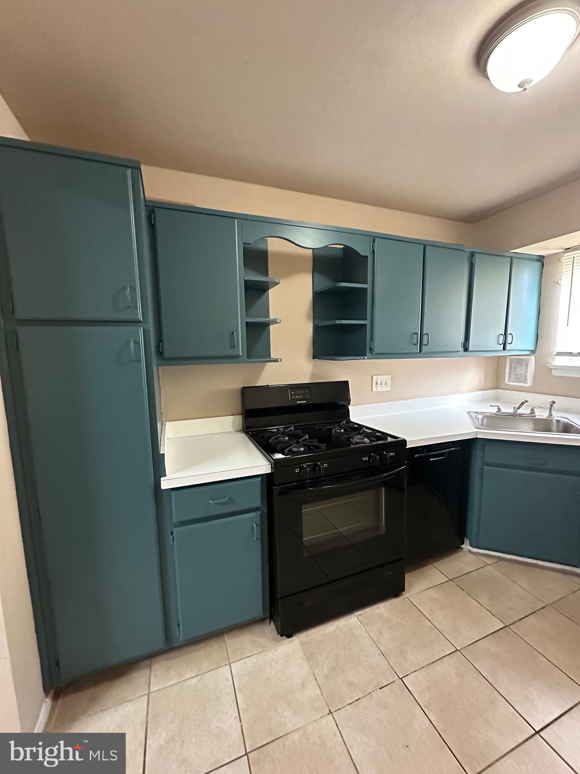 MARYLAND FARMS CONDO - Residential Lease