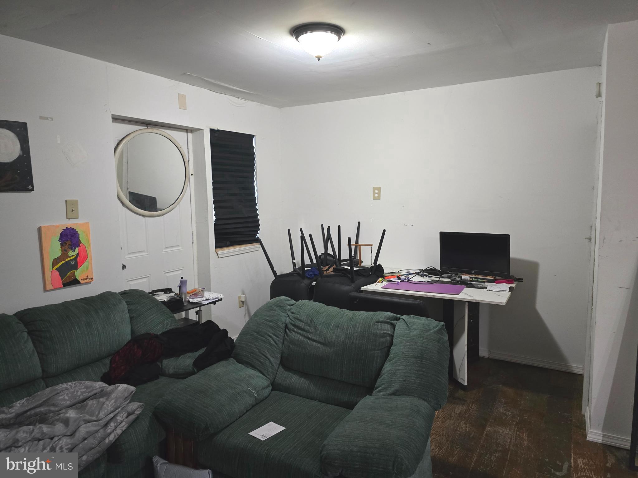 SUN VILLAGE - Residential