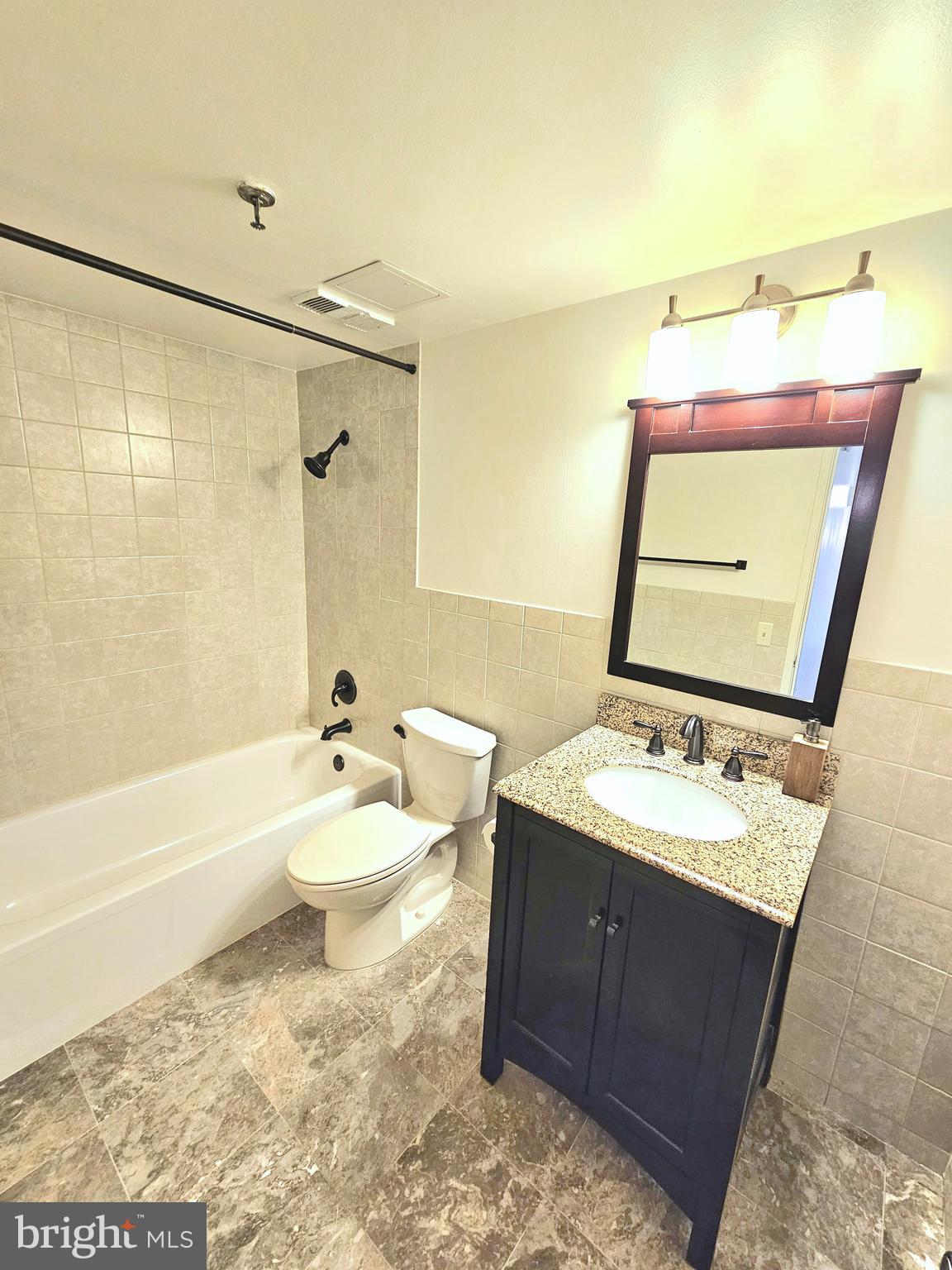 HIGHPOINTE - Residential