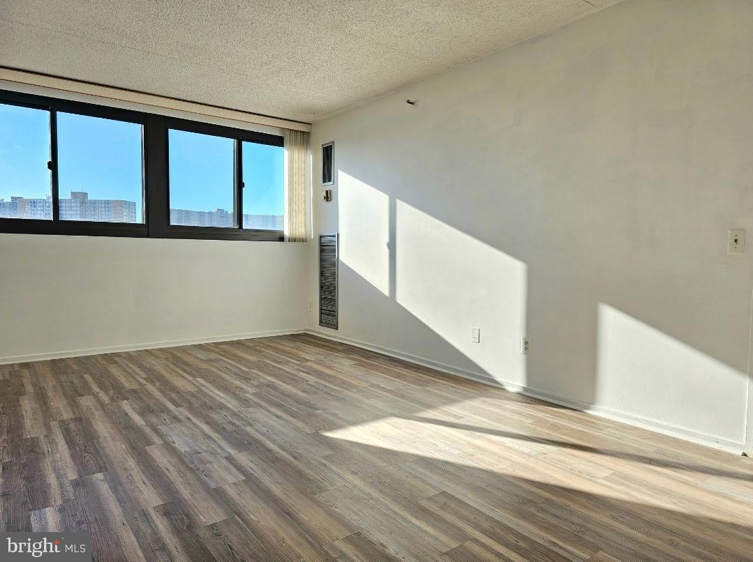 HIGHPOINTE - Residential