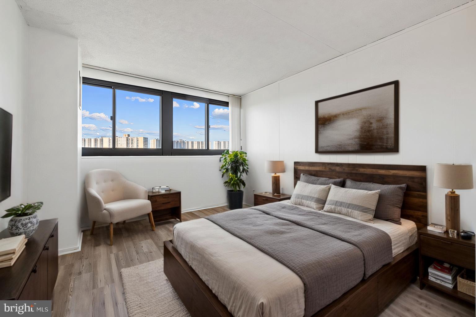 HIGHPOINTE - Residential